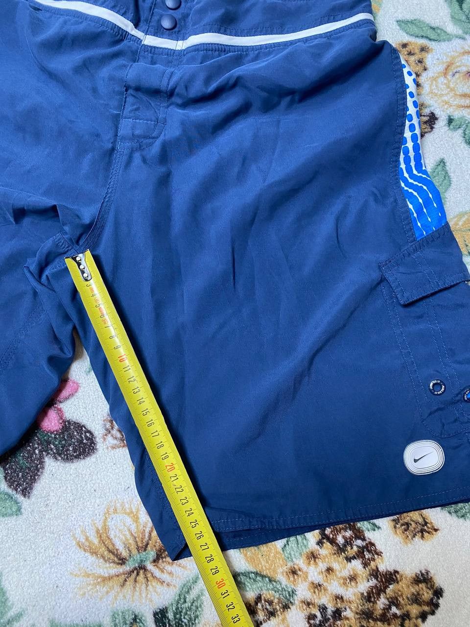 Nike Vintage blue Shorts big logo NIKE crazy Y2K streetwear Size US 32 / EU 48 - 9 Thumbnail