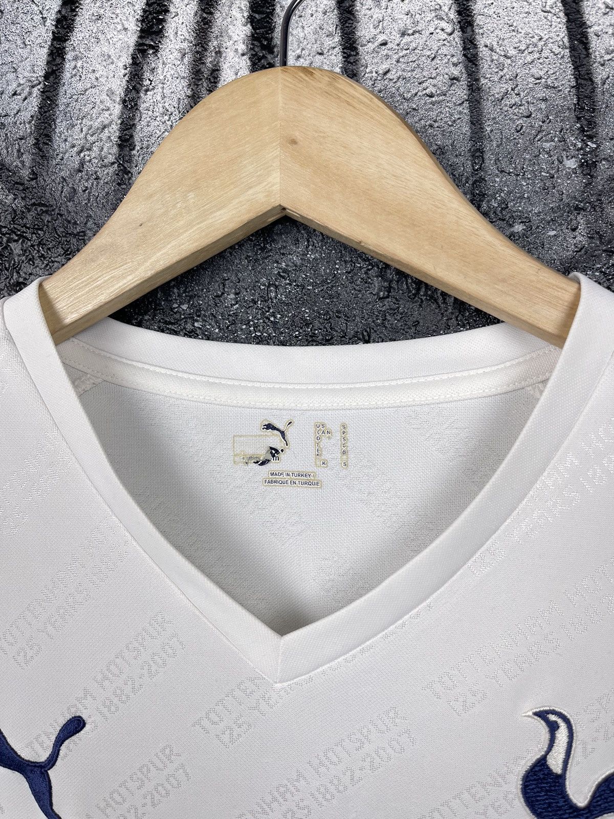 Puma Puma Tottenham FC 125 Years Vintage Soccer Jersey T-Shirt Men’s Size Small Size US S / EU 44-46 / 1 - 4 Thumbnail