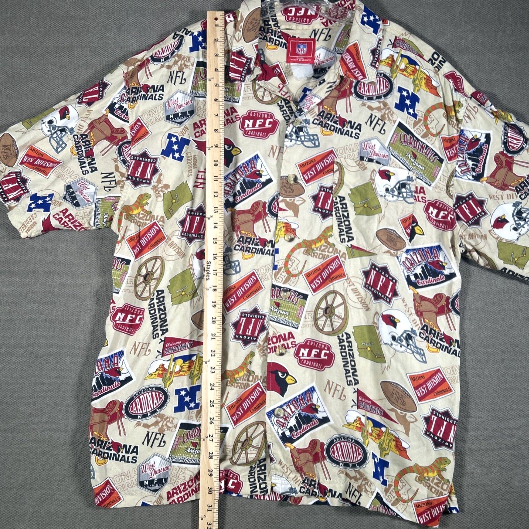 NFL Arizona Cardinals NFL Hawaiian All-Over Print Shirt Short Sleeve Button-Up XL Men Multicolor Collar-Button Spring Summer Fall Winter Casual Size US XL / EU 56 / 4 - 6 Thumbnail