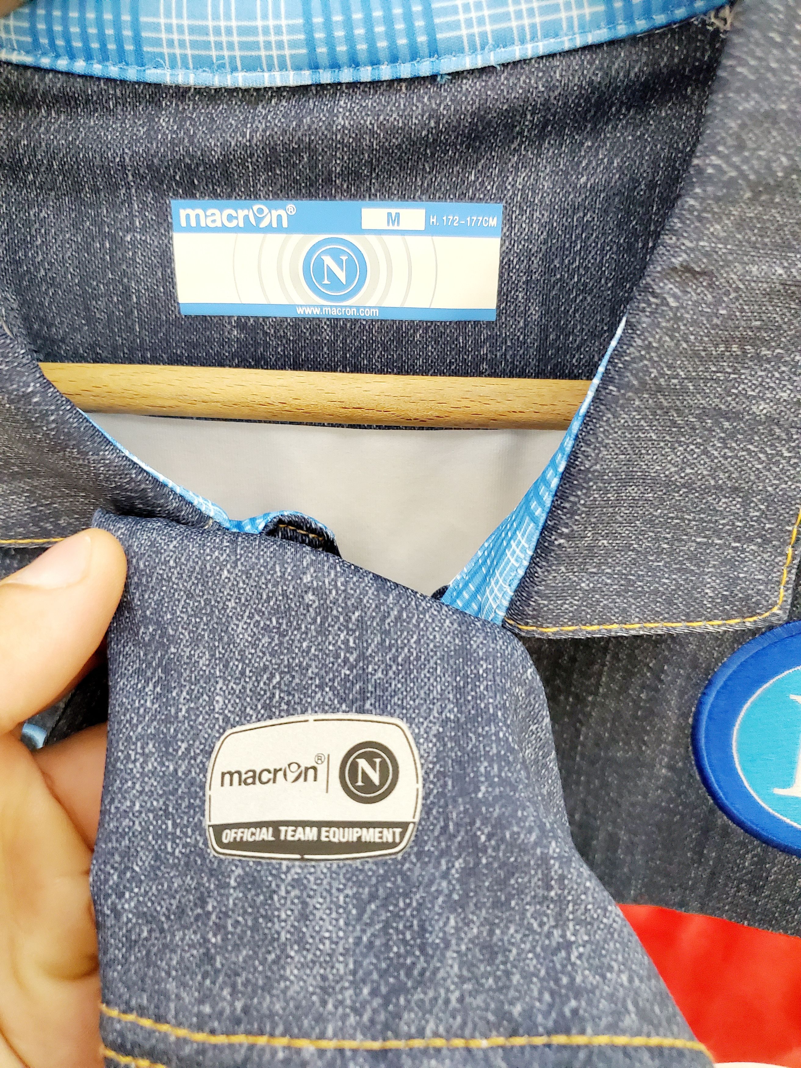 Macron × Vintage Napoli Away football 2014/2015 Soccer Jersey José Callejón M Size US M / EU 48-50 / 2 - 4 Thumbnail