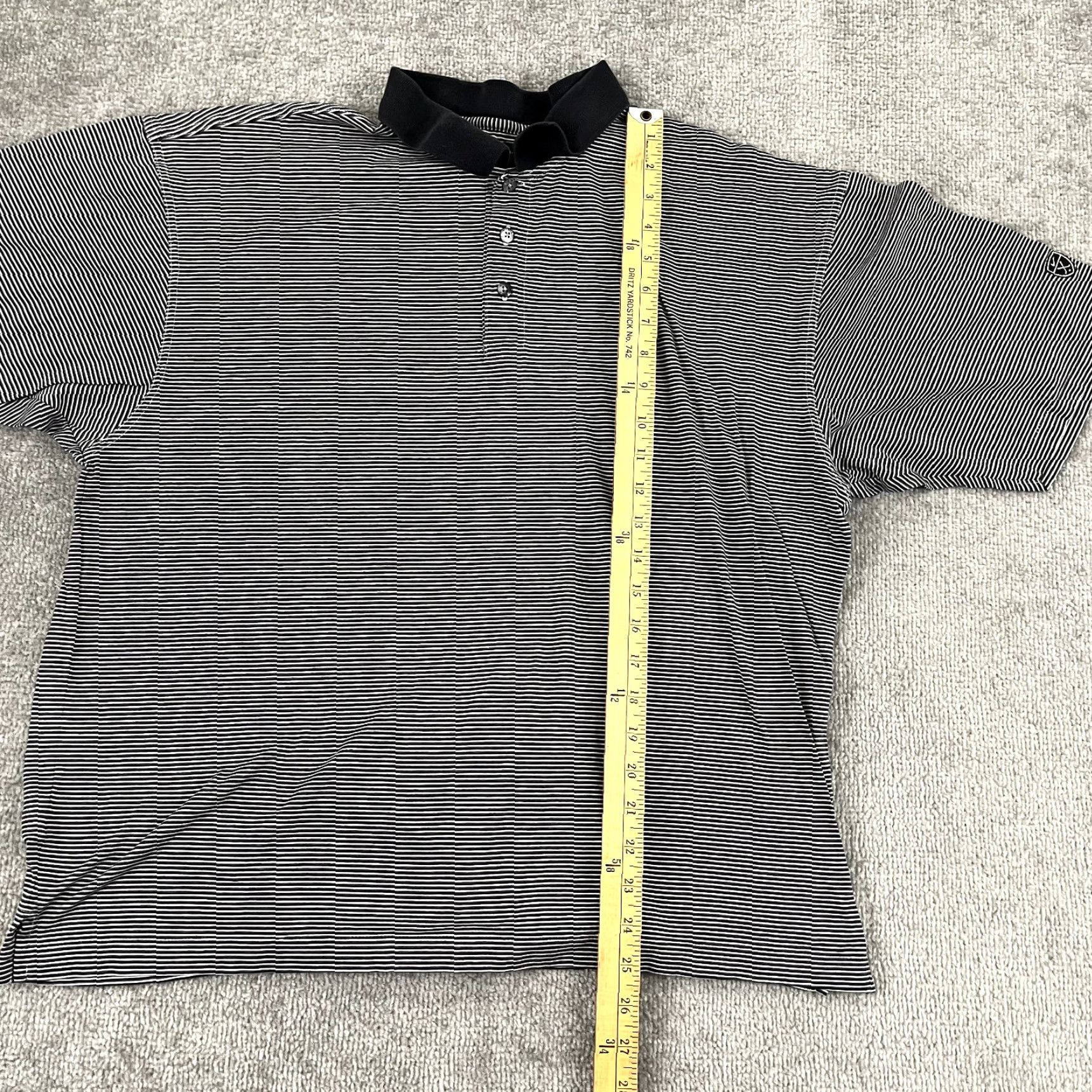 Vintage VINTAGE Nike Tiger Woods Polo Shirt Mens Large White Black Striped Golf Retro Y2K Short Sleeve Size US L / EU 52-54 / 3 - 4 Thumbnail