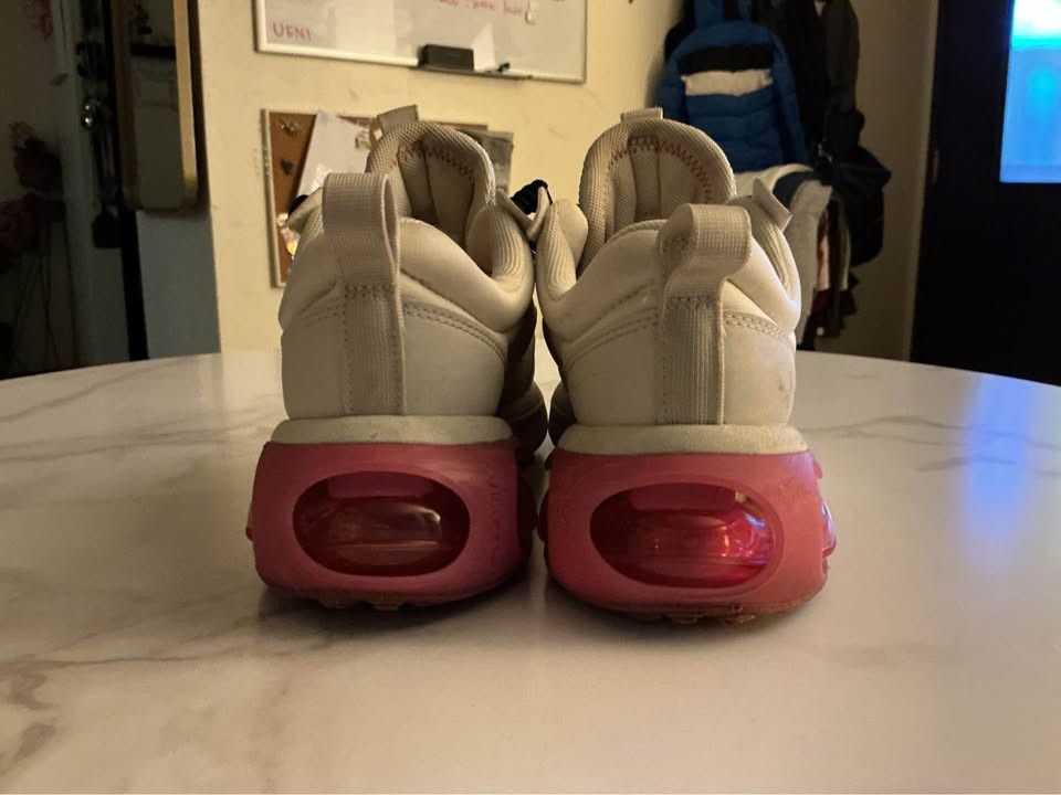 Nike NIKE WOMENS AIR MAX 2021 PHANTOM RUNNING SHOES Size US 7 / IT 37 - 3 Thumbnail