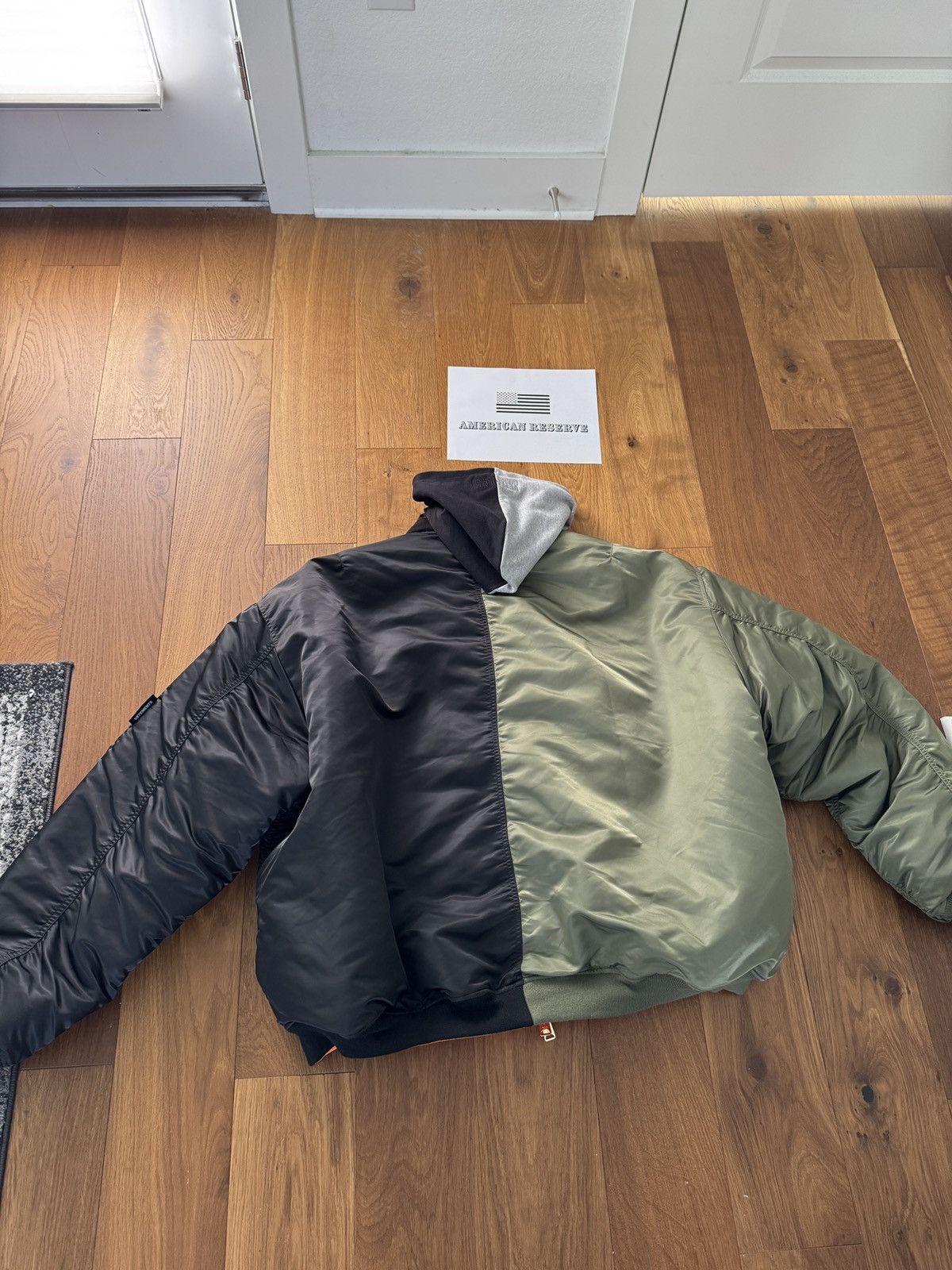 Alpha Industries × Vetements VETEMENTS ALPHA INDUSTRIES SPLIT BOMBER Size US L / EU 52-54 / 3 - 7 Thumbnail