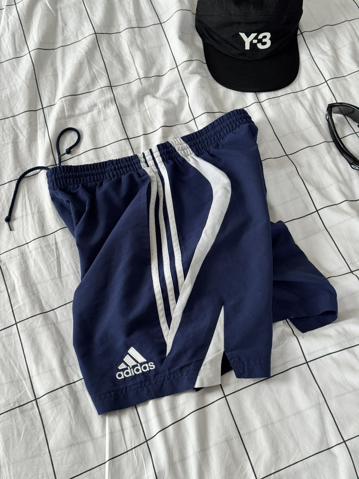 Adidas Adidas Baggy Shorts Balenciaga Style Size US 32 / EU 48 - 4 Thumbnail