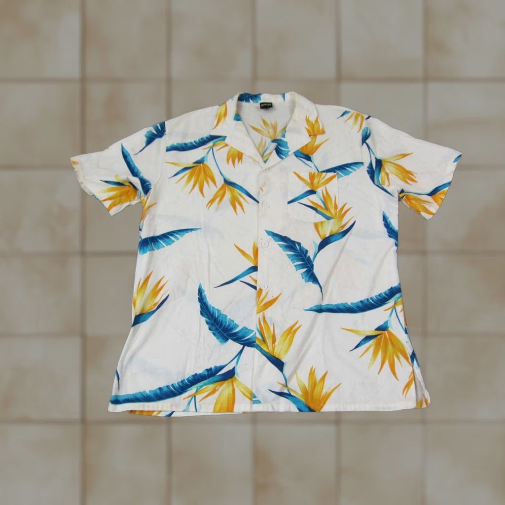 Jantzen VINTAGE Jantzen Camp Shirt Mens Large White Blue Hawaiian 80s Made in USA Aloha Shirt Buddings Size US L / EU 52-54 / 3 - 1 Thumbnail