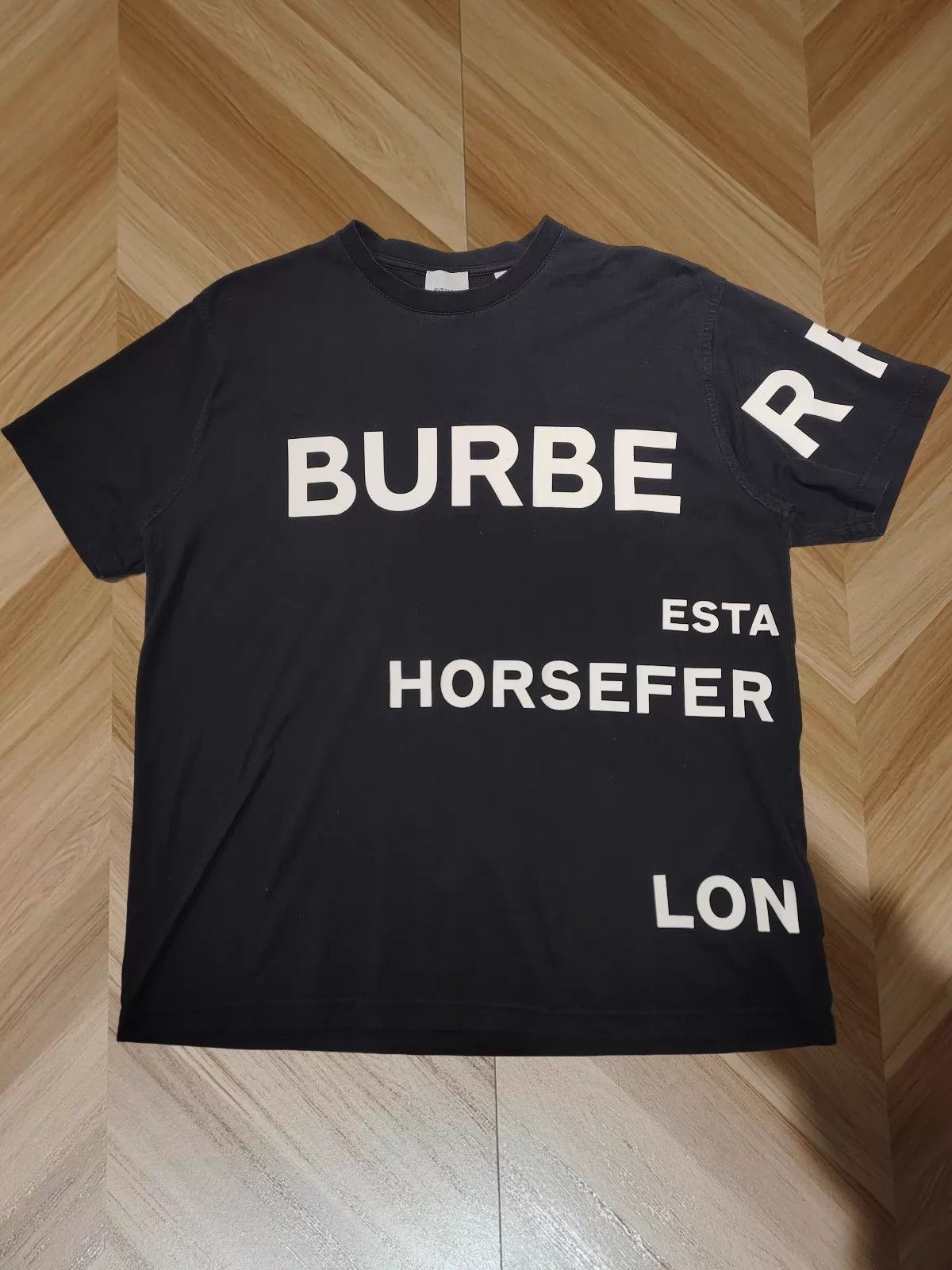 Burberry Burberry Classic Short Sleeve Oversized XS Size US XS / EU 42 / 0 - 1 Thumbnail