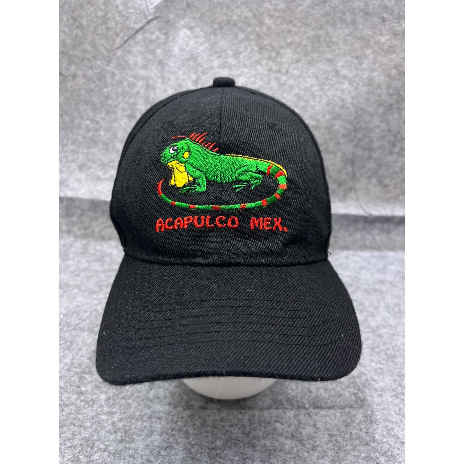 Vintage Acapulco Mexico Iguana Hat Cap Strap Back Adult One Size Black 100% Acrylic Size ONE SIZE - 2 Thumbnail