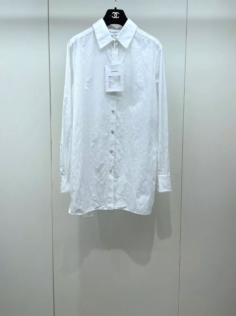 Chanel Chanel 24C vacation dark pattern letter logo button long s Size XXS / US 00 / IT 34 - 1 Thumbnail