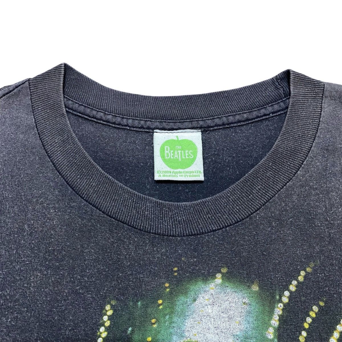 Band Tees Rare‼️🔥Vintage Y2K The Beatles Green Apple Records T-Shirt Size US M / EU 48-50 / 2 - 4 Thumbnail