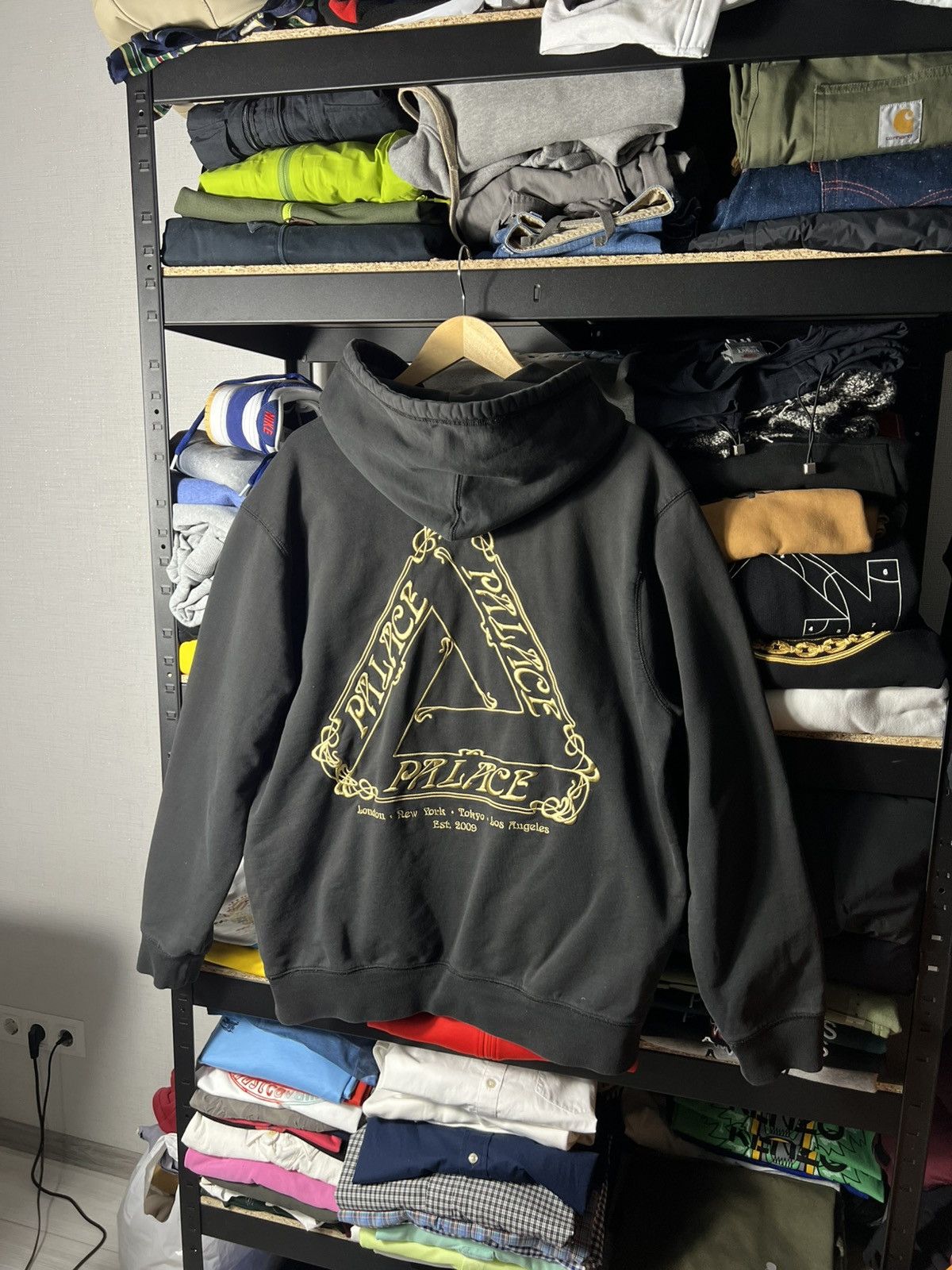 Palace Palace x Nike Tri Swoosh Hood Black Size Large *PRE ORDER