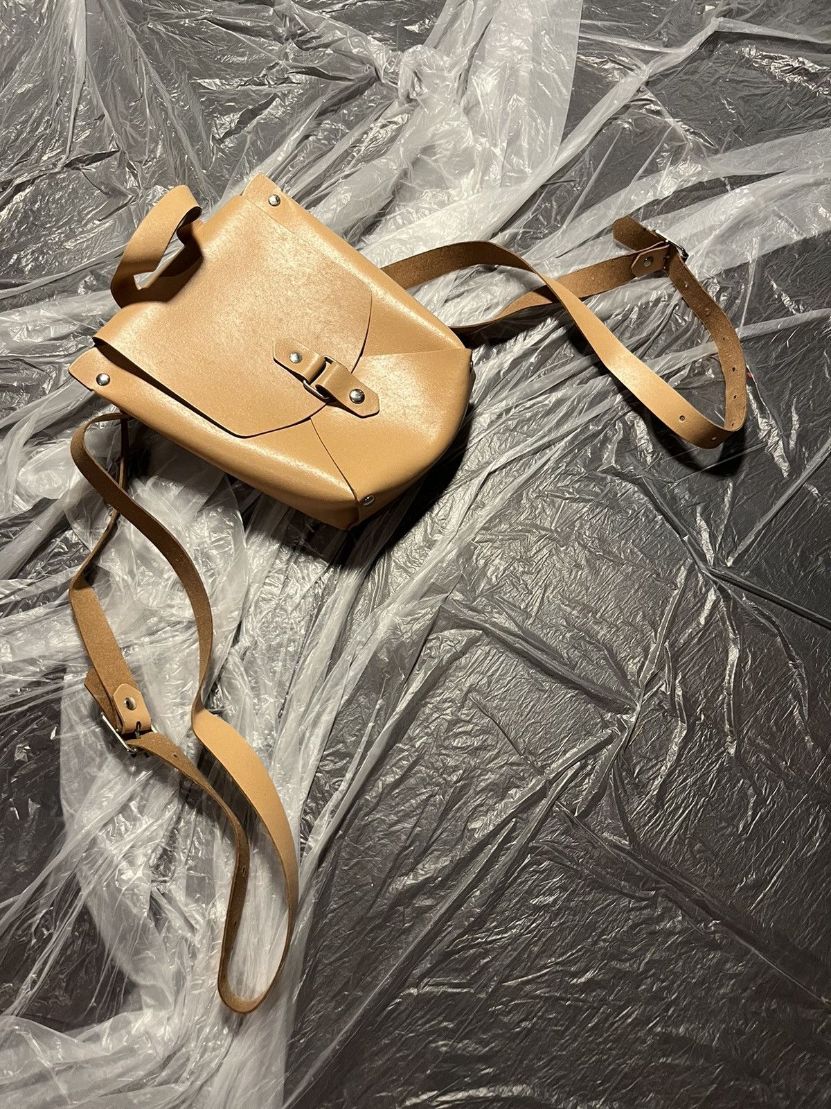 Designer FACHA Leather Backpack Size ONE SIZE - 1 Thumbnail