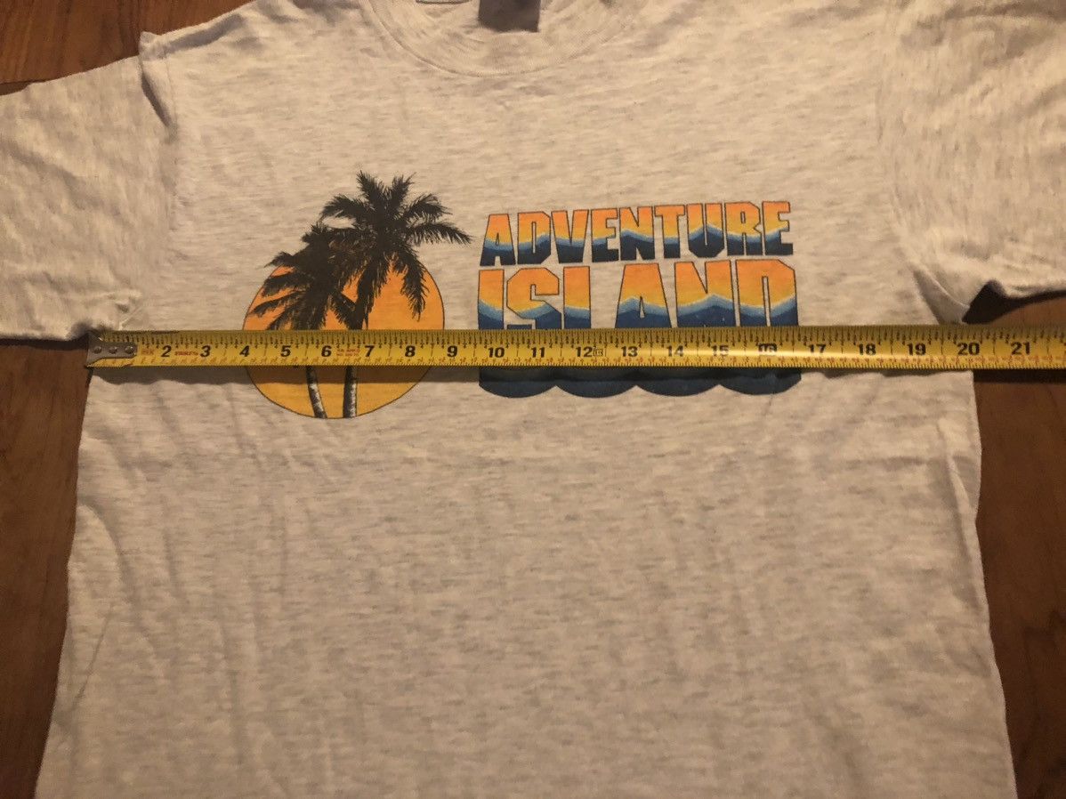 Vintage Vintage 90s “Adventure Island” T Shirt S/L Size US L / EU 52-54 / 3 - 6 Thumbnail