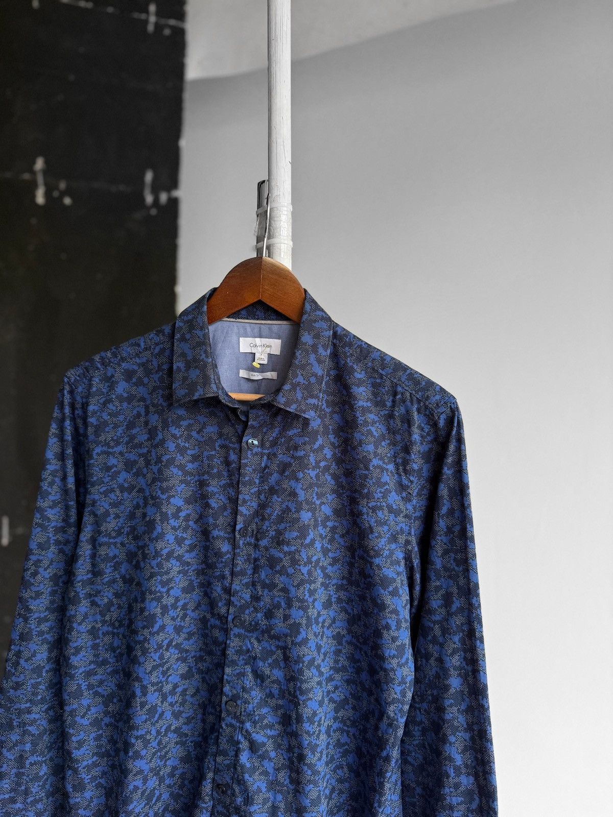 Calvin Klein Calvin Klein CK Full Printed Long Sleeve Button Up Shirt Size US S / EU 44-46 / 1 - 2 Thumbnail