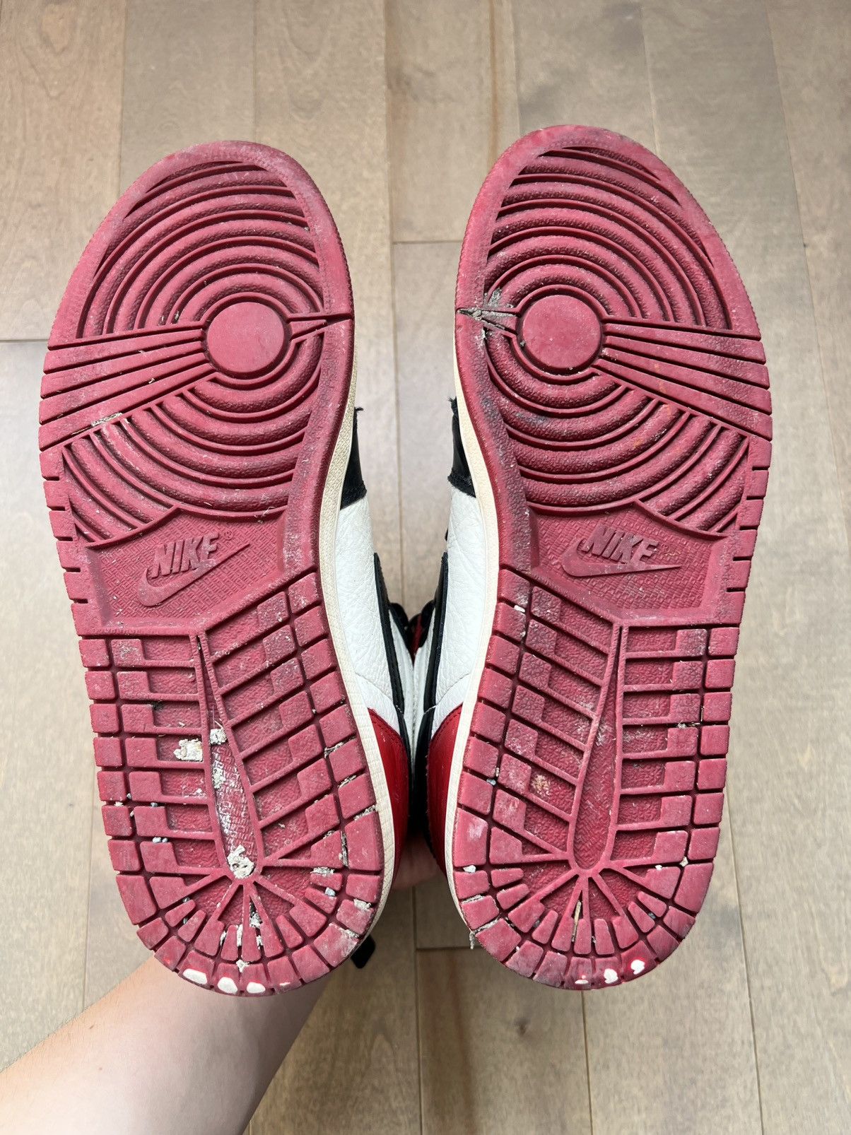 Jordan Brand × Nike Air Jordan 1 Bred Toe Size US 10 / EU 43 - 4 Thumbnail