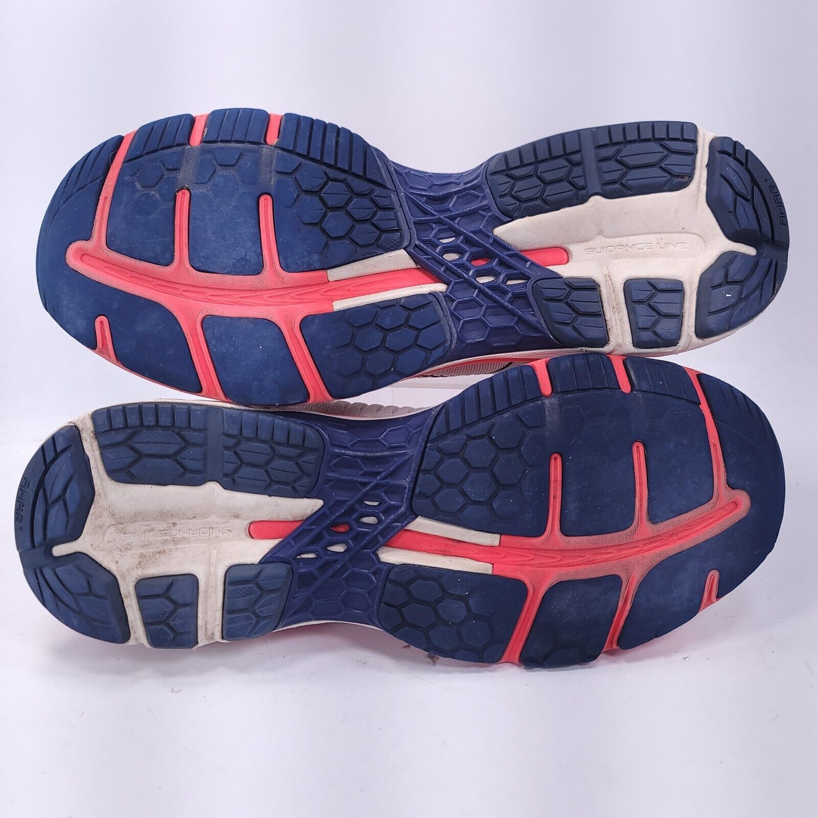 Asics Asics Gel-Kayano 25 Shoes Womens Size 9.5 1012A026 White Red Size US 9.5 / IT 39.5 - 7 Thumbnail