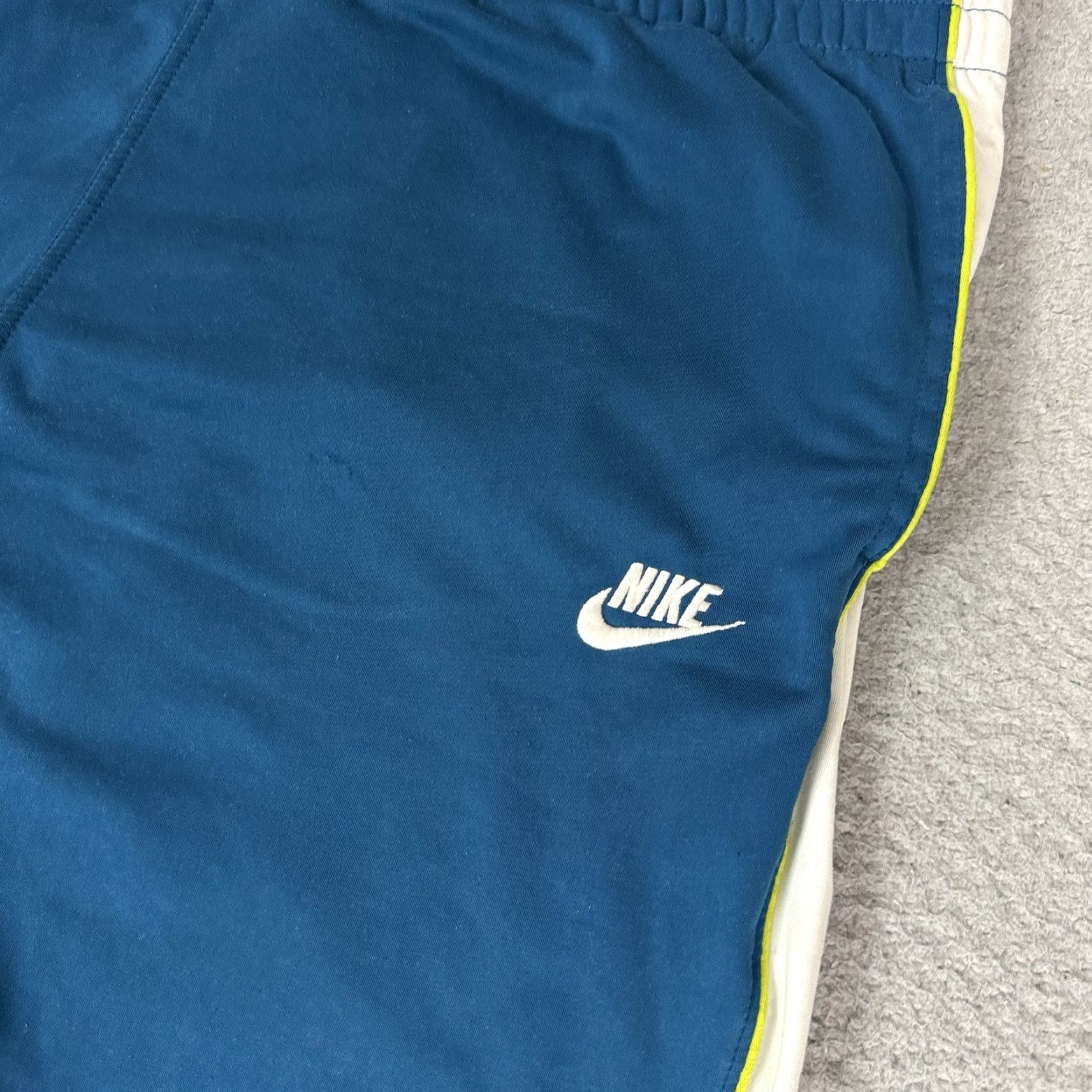 Nike VINTAGE Nike Track Pants Mens 2XL Blue Y2K Sweatpants Baggy 90s Wide Casual Rare Size US 39 - 4 Thumbnail