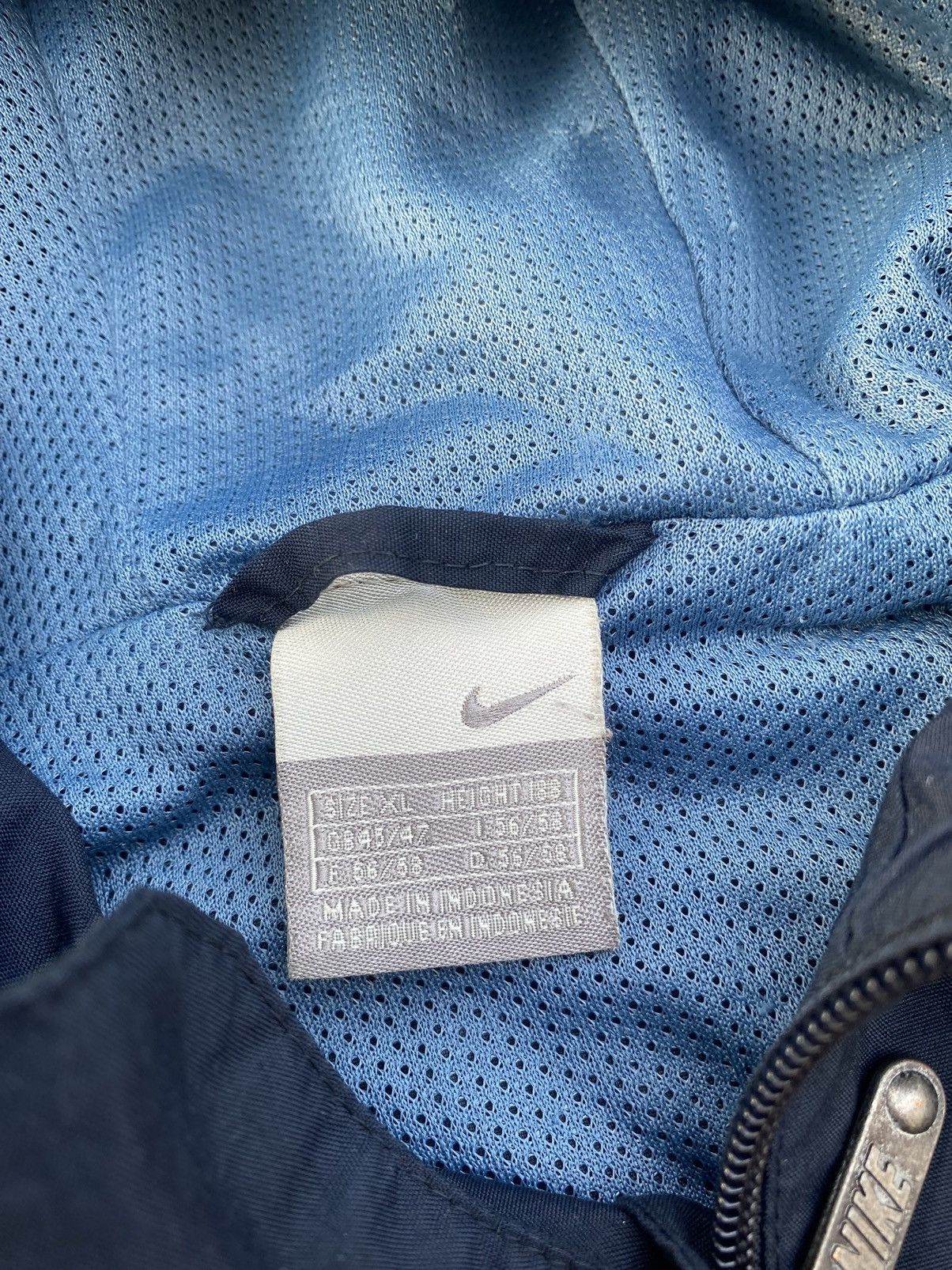 Nike × Vintage 00s Nike Vintage Nylon Center Swoosh Anorak Jacket Size US XL / EU 56 / 4 - 9 Thumbnail