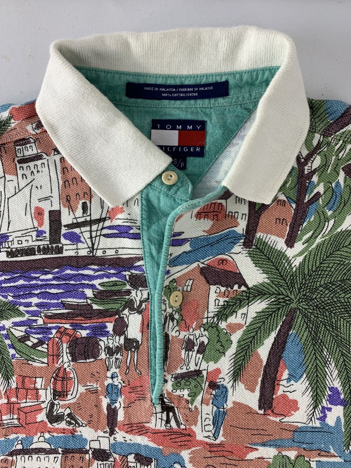 Tommy Hilfiger 90s Tommy Hilfiger Hawaiian Landscape Polo Tee Size US L / EU 52-54 / 3 - 4 Thumbnail