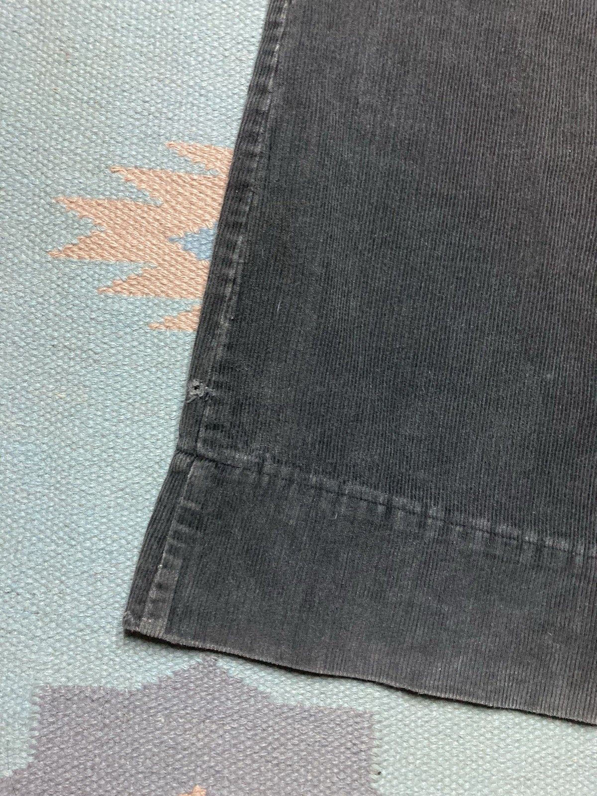 Vintage 70s corduroy bell bottoms elephant flare pants black 28x32 Size 28" / US 6 / IT 42 - 3 Thumbnail
