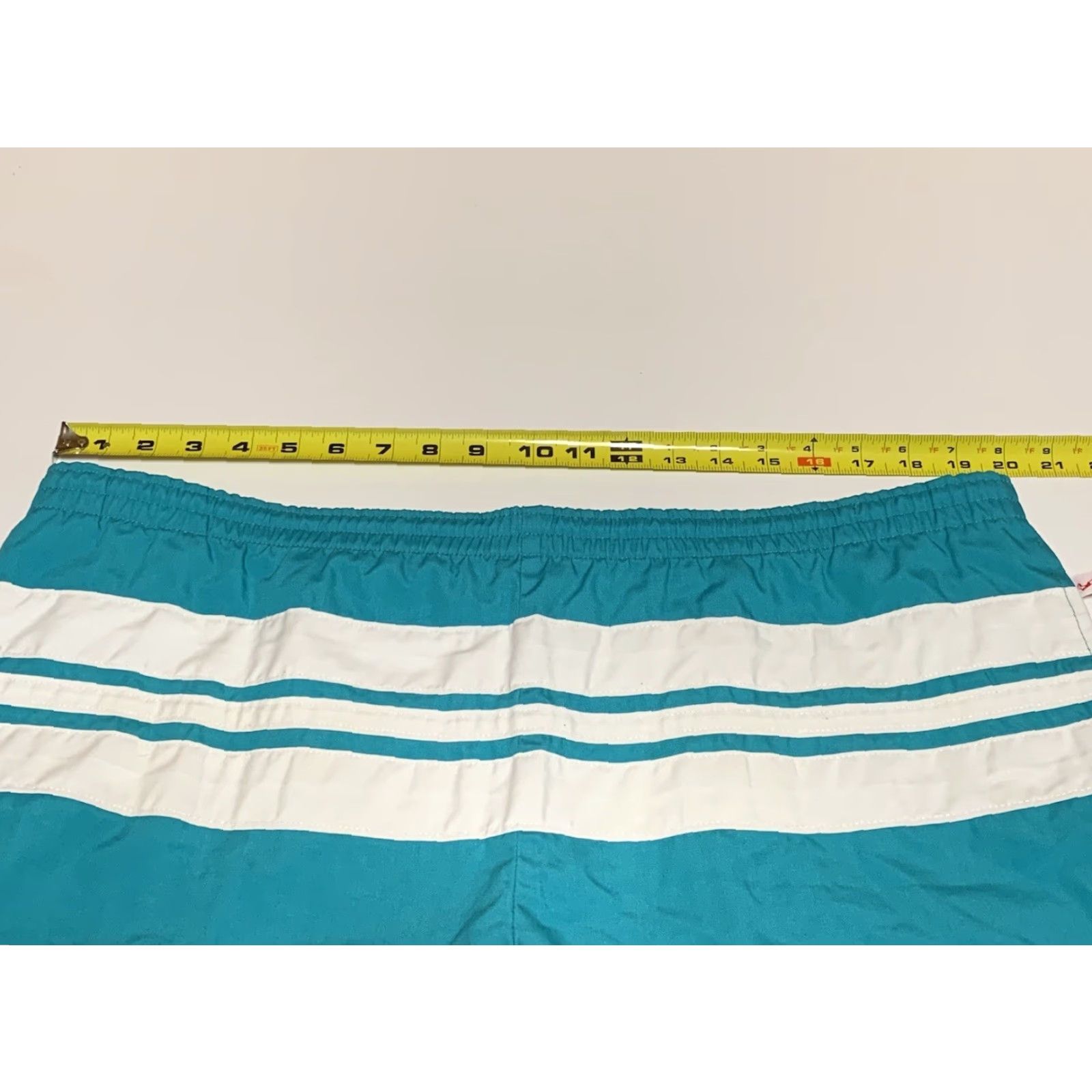 Jantzen VINTAGE Jantzen Men's 40 Swim Shorts Trunks Short Length Lined Green White USA Swim Bottom Style Trunks Size US 40 / EU 56 - 3 Thumbnail