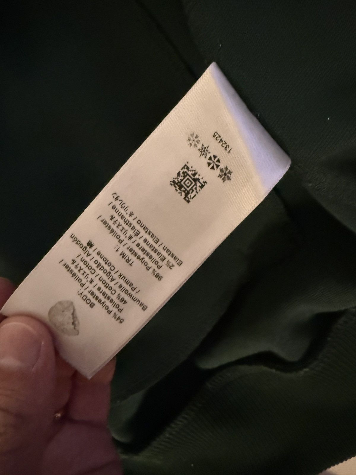 Fred Perry FRED PERRY TRACK JACKET (M) Size US M / EU 48-50 / 2 - 6 Thumbnail