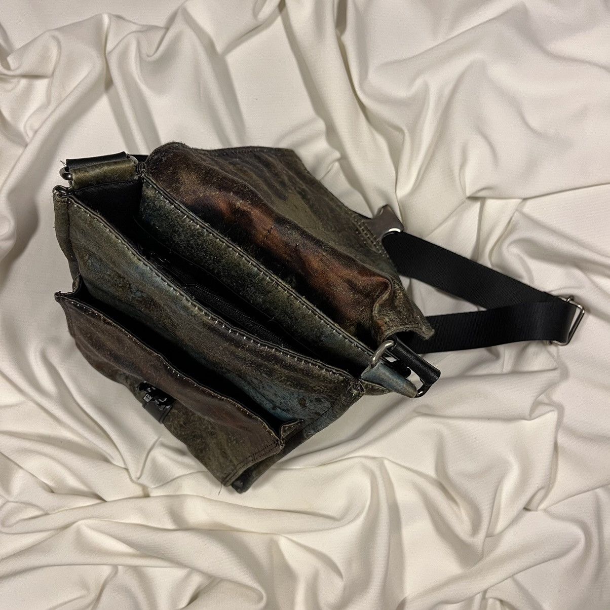 Jean Paul Gaultier × Vintage 1990’s Jean Paul GAULTIER Cyber Crossbody Bag Size ONE SIZE - 5 Thumbnail