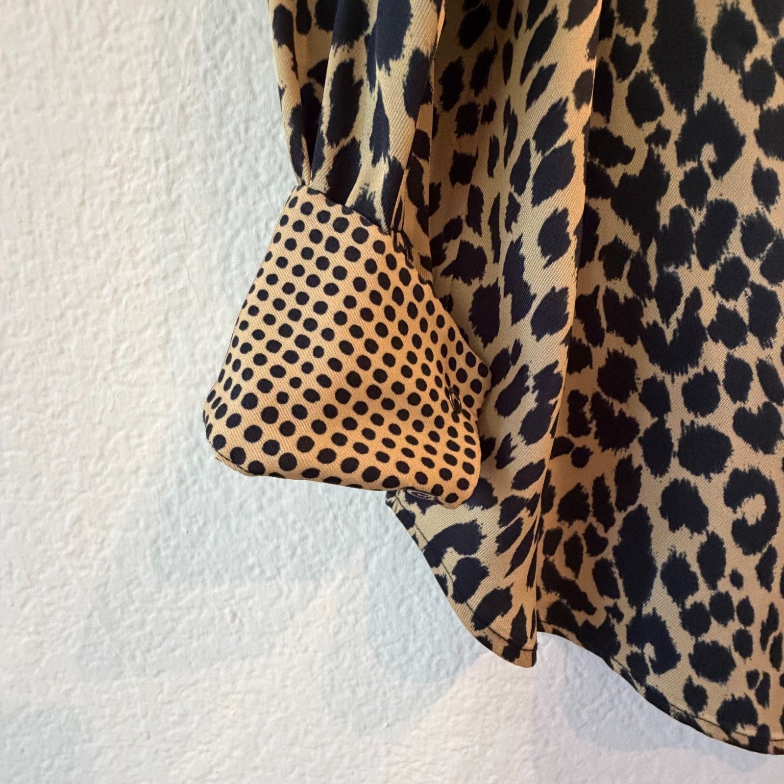 Piazza Sempione Piazza Sempione Silk Leopard Print Shirt Italy IT 48 US 12 Size L / US 10 / IT 46 - 10 Thumbnail