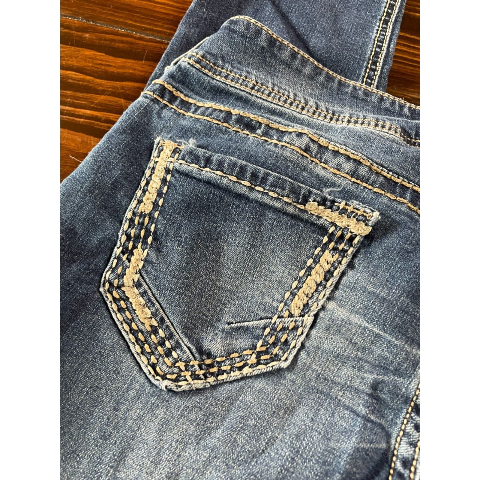 Vintage Maurices Jeans Women's Size 5/6 Blue Distressed Denim Pants Contrast Stitch Jeans Straight Pockets Womens Boys Girls Men? Size 30" / US 8 / IT 44 - 3 Thumbnail