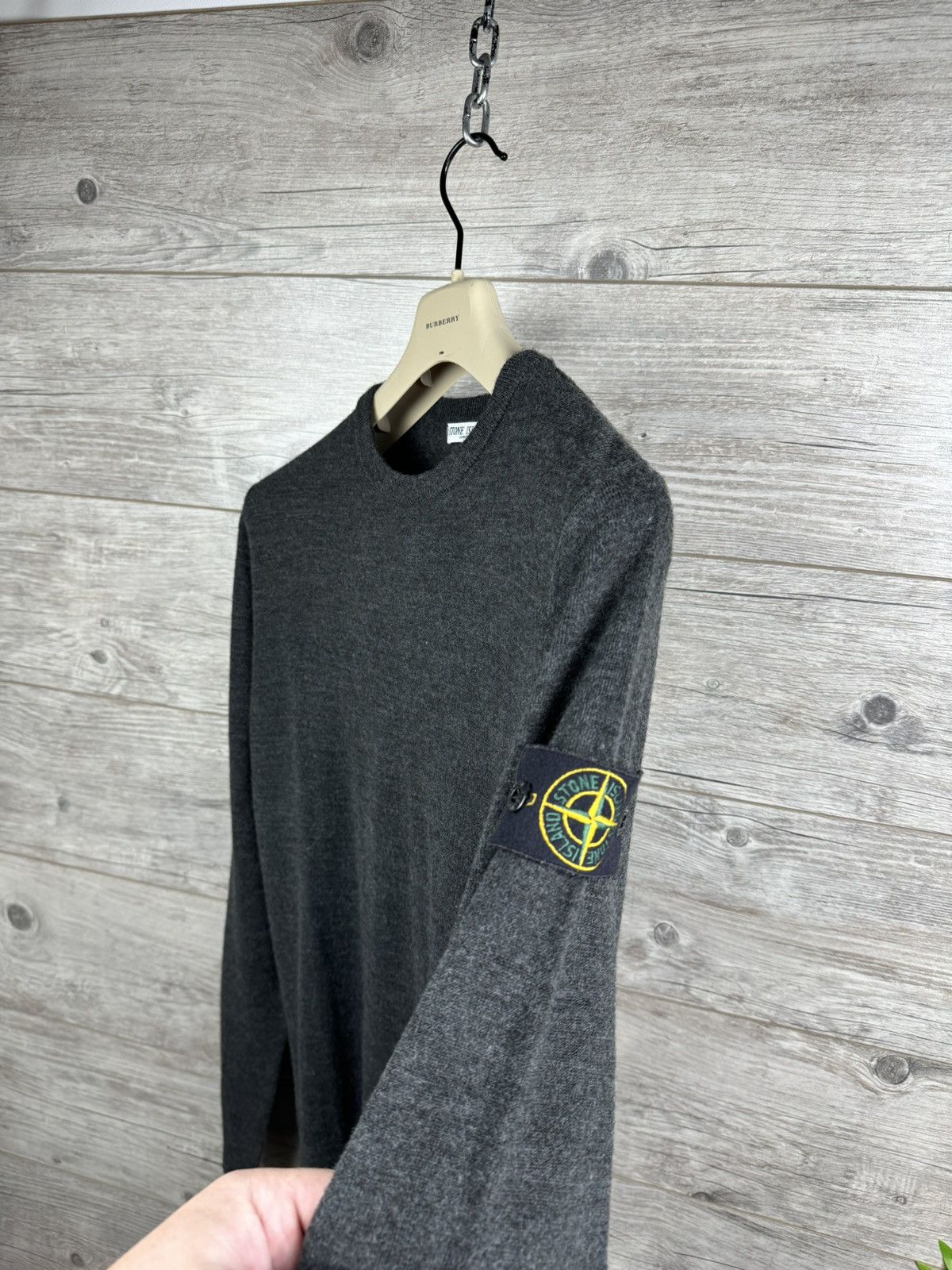 Stone Island Stone Island size S ( 😎 sale without a patch) Size US S / EU 44-46 / 1 - 3 Thumbnail