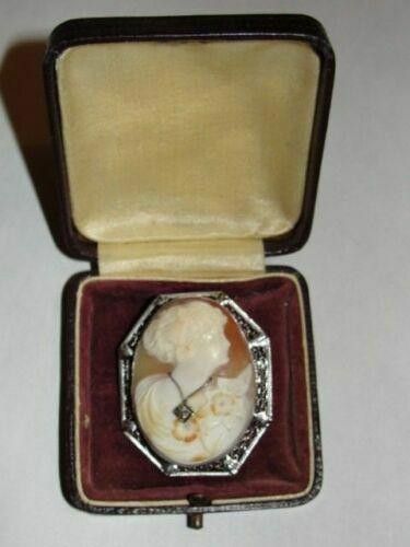 Other 14ktGold Shell Habille Psyche Cameo Pin Pendant with Diamond Size ONE SIZE - 1 Thumbnail