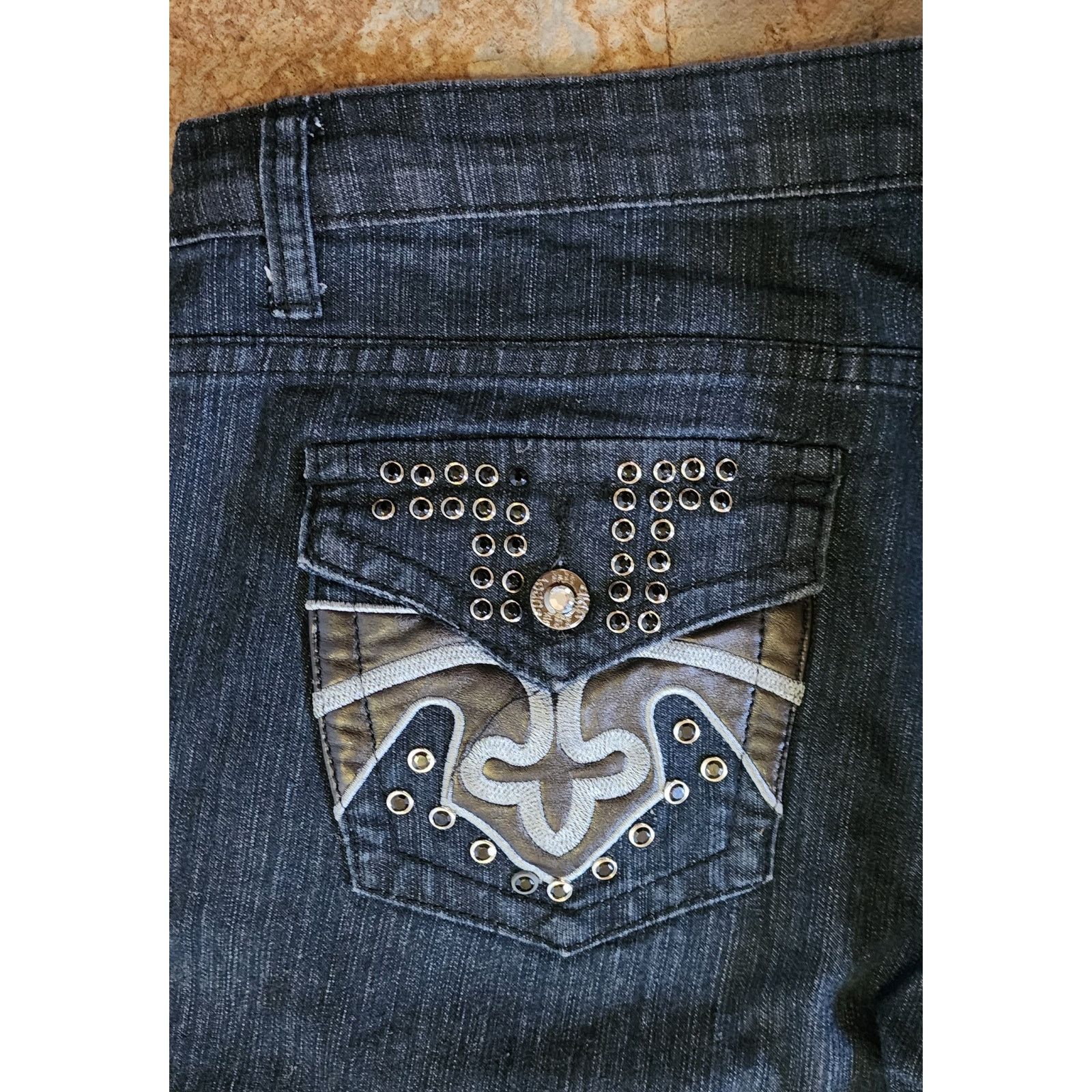Other Dkin women blue jeans size 18W Size 40" / US 18 - 3 Thumbnail