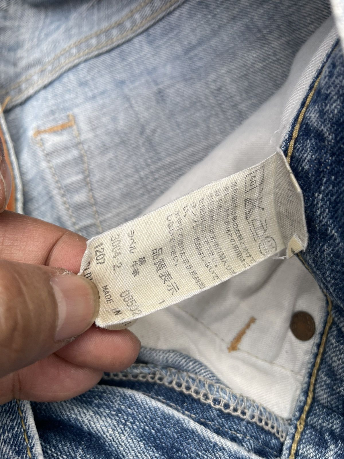 Levi's Vintage Levi’s 502 Distresed Size US 31 - 19 Thumbnail