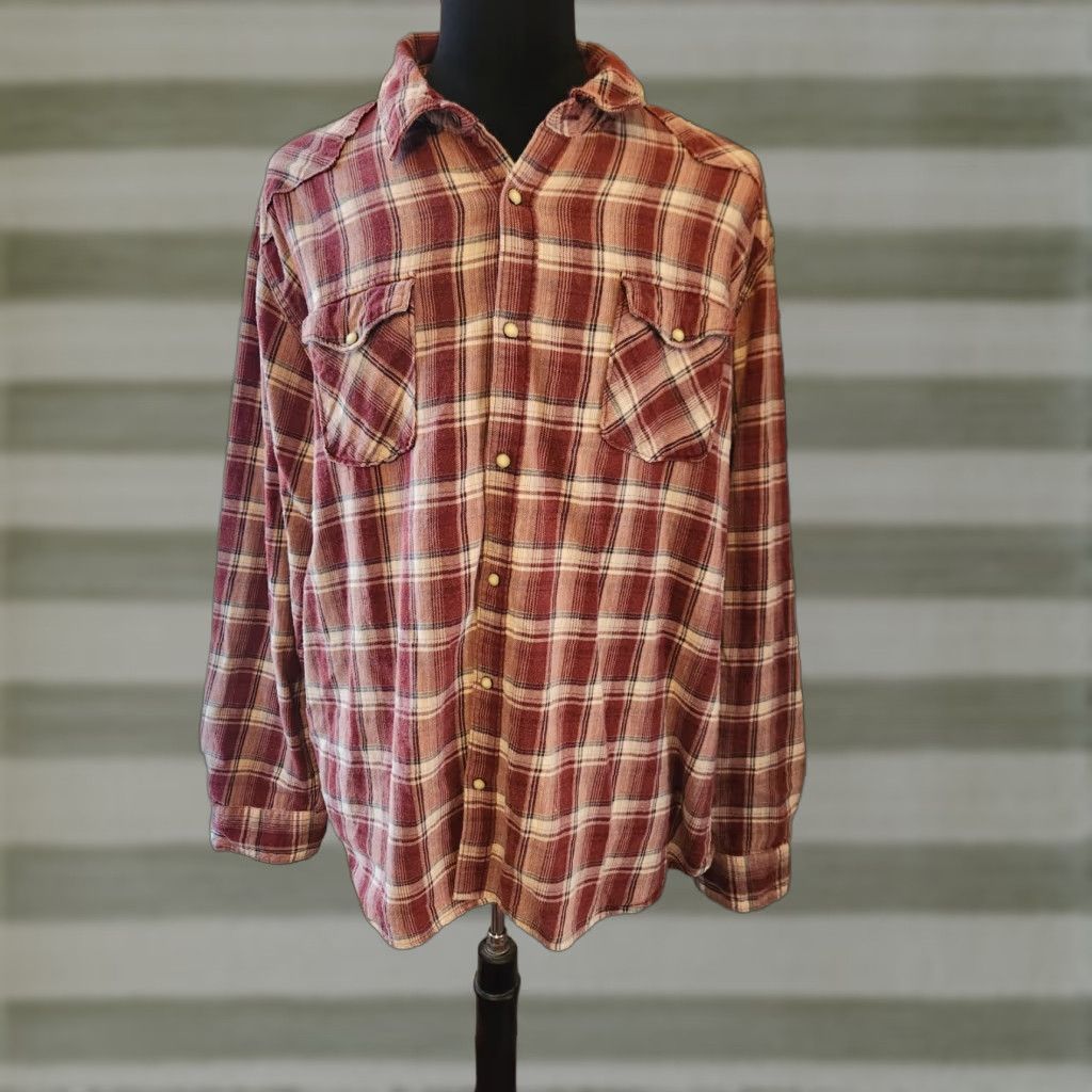 Vintage **Ruff Hewn Men’s Red Pearl Snap Long Sleeve Plaid Shirt XXL** User: **Ruff Hewn Men’s XXL Red Pearl Snap Plaid Shirt** Size US XXL / EU 58 / 5 - 1 Thumbnail