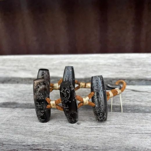 Kapital KAPITAL Hand Carving Go Bracelet Black One Size Size ONE SIZE - 1 Thumbnail