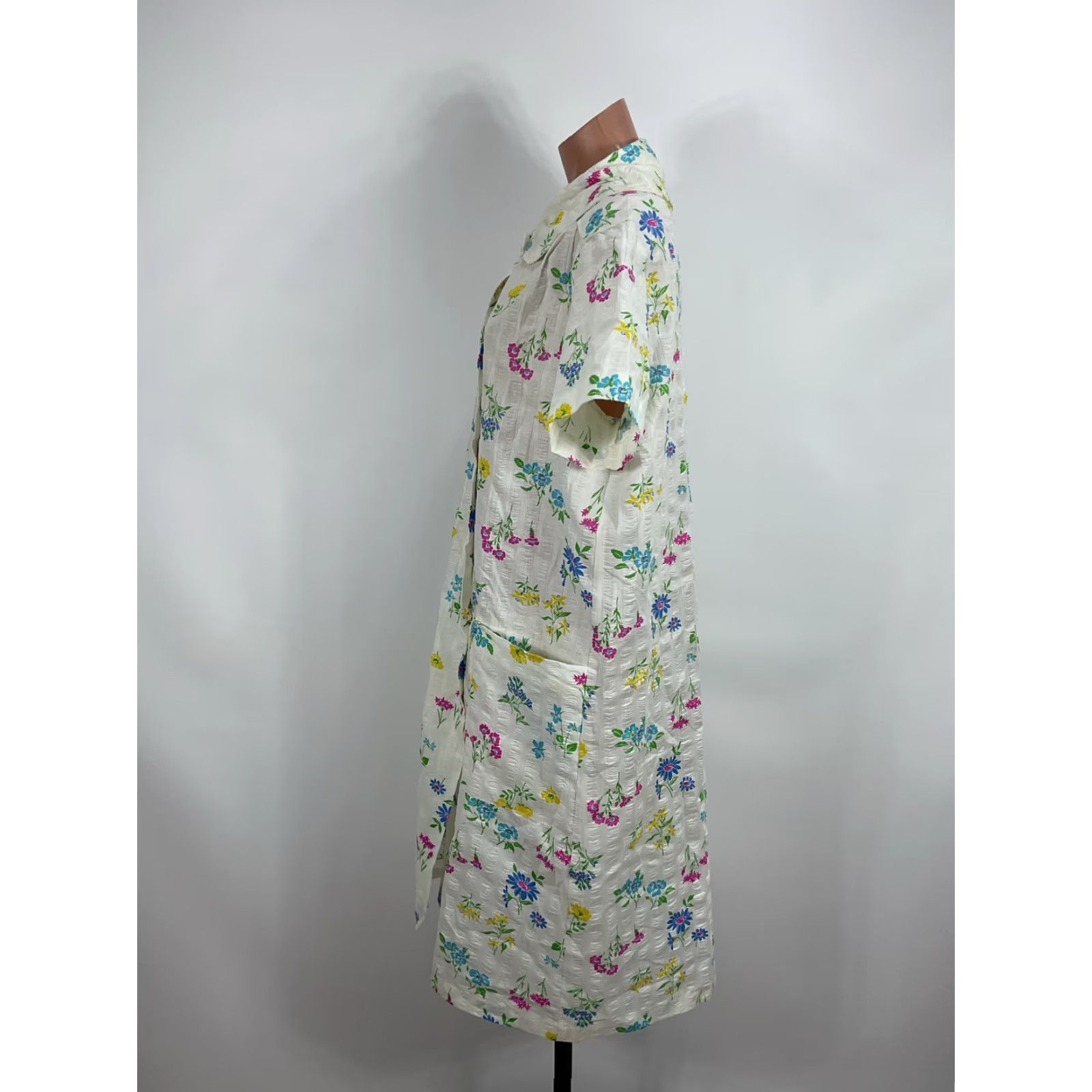 VINTAGE 70s Evelyn Pearson White Floral House Coat Dress Caftan Go-Coat L White Womens