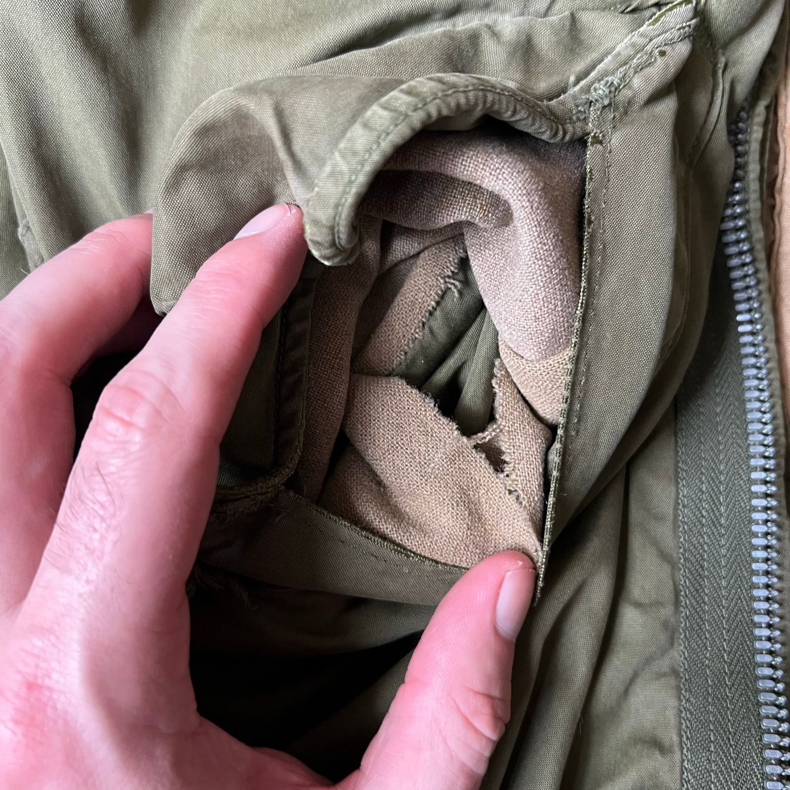 Vintage 50s US Army M-1951 Fishtail Parka | CROWN Zipper | M/L Size US L / EU 52-54 / 3 - 21 Thumbnail