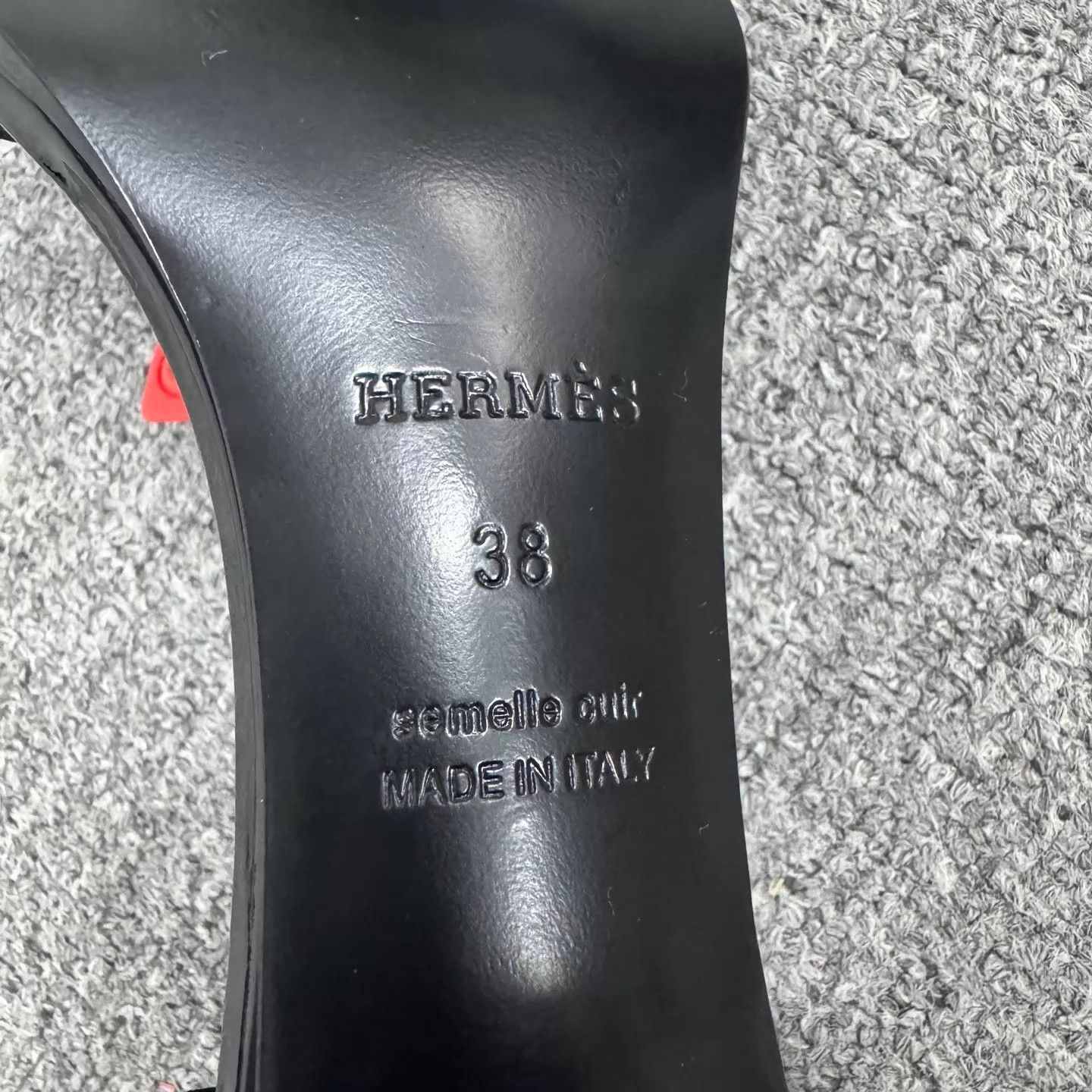 Hermes Hermes Kelly Black Patent Strappy Block Heel Sandals Size US 7.5 / IT 37.5 - 7 Thumbnail