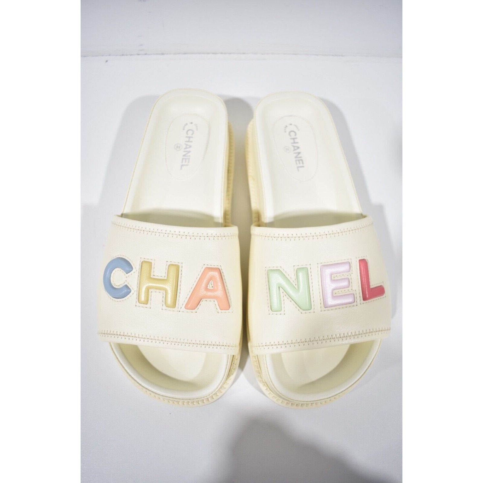 Chanel Chanel 22S Ivory Lambskin Multicolor CHA NEL Letter Size US 9 / IT 39 - 7 Thumbnail
