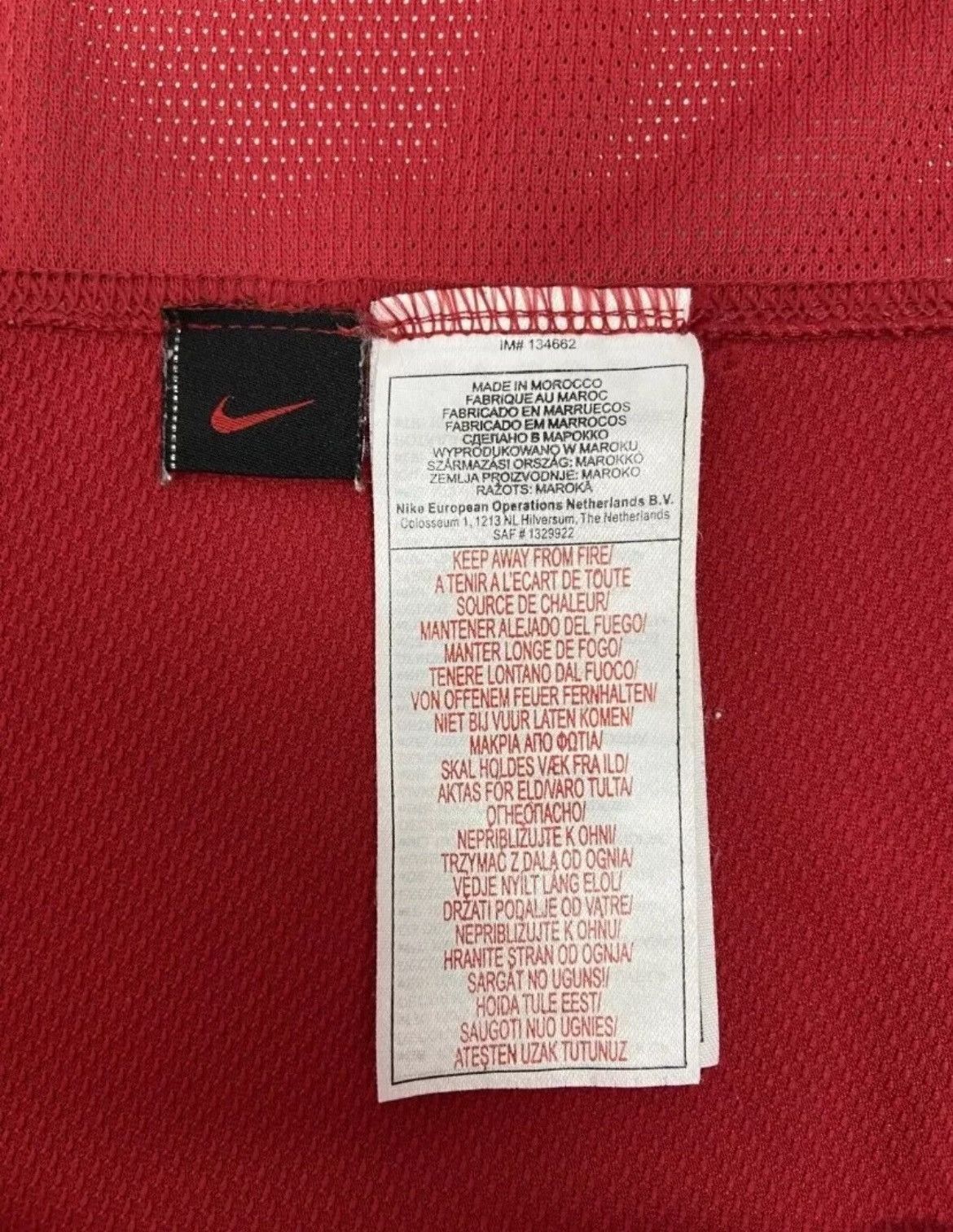 Vintage Women's Manchester United FC 2006/07 Jersey Nike Size L Size US L / EU 52-54 / 3 - 7 Thumbnail