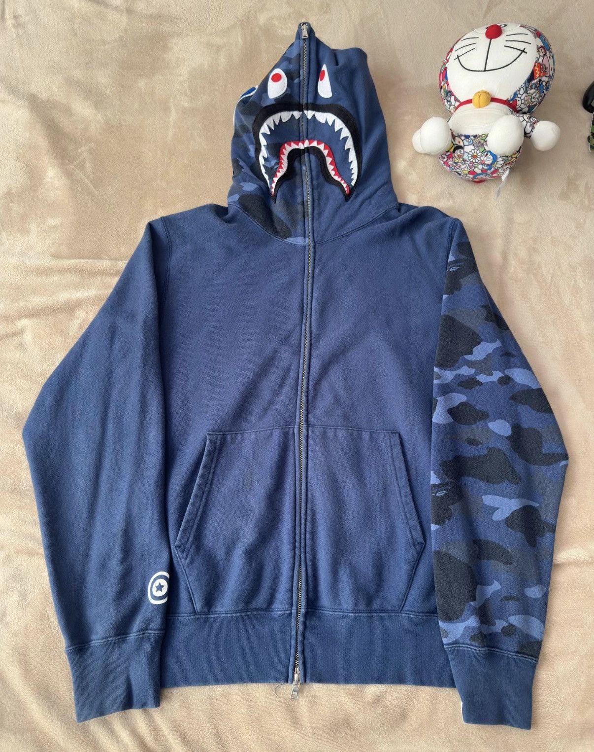 Bape BAPE Shark Head Hooded Sweatshirt K5 Size US XL / EU 56 / 4 - 1 Thumbnail