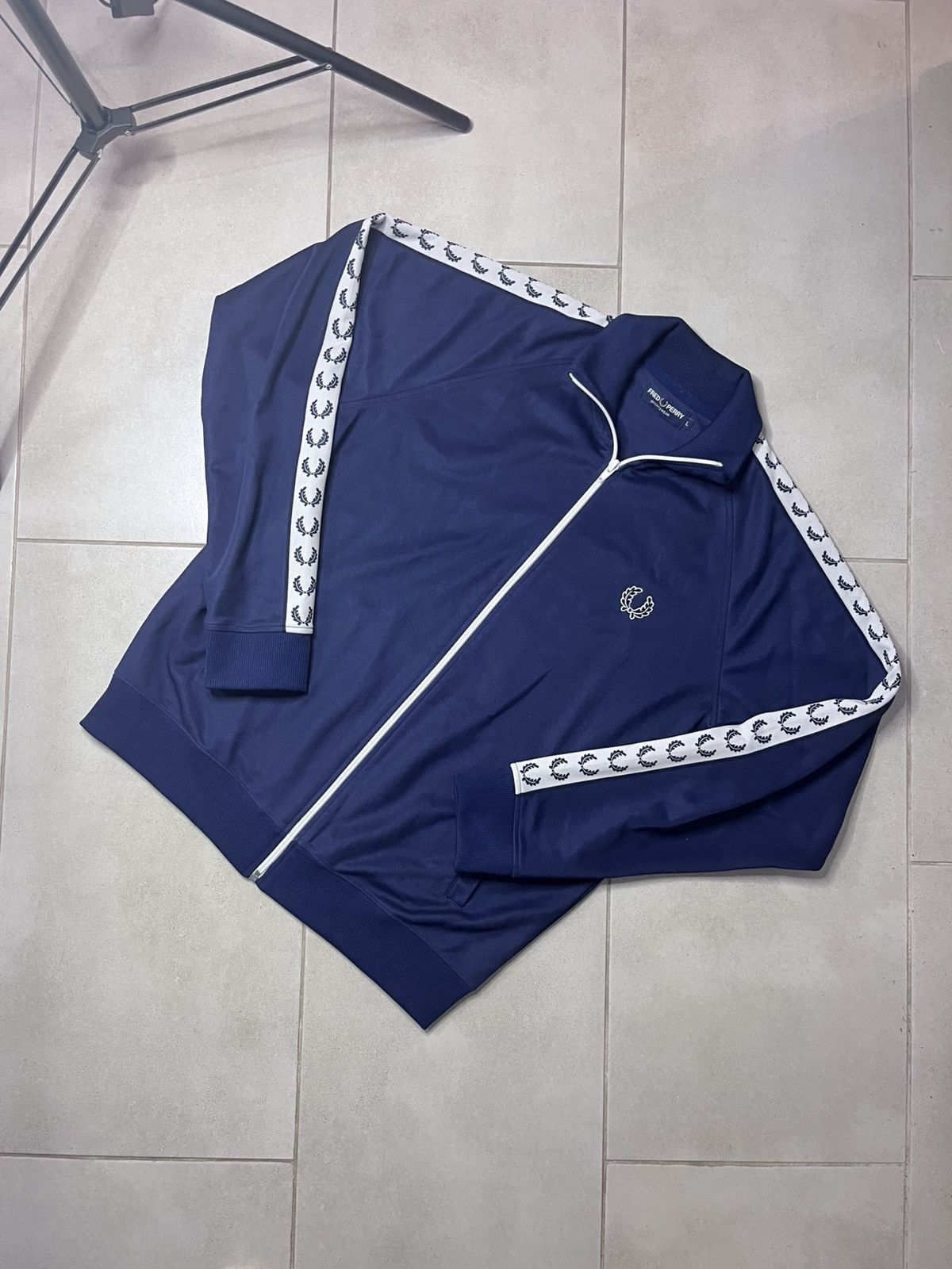 Fred Perry Zip Up Sweatshirt Fred Perry Lampas Casual Monogram Size US L / EU 52-54 / 3 - 1 Thumbnail
