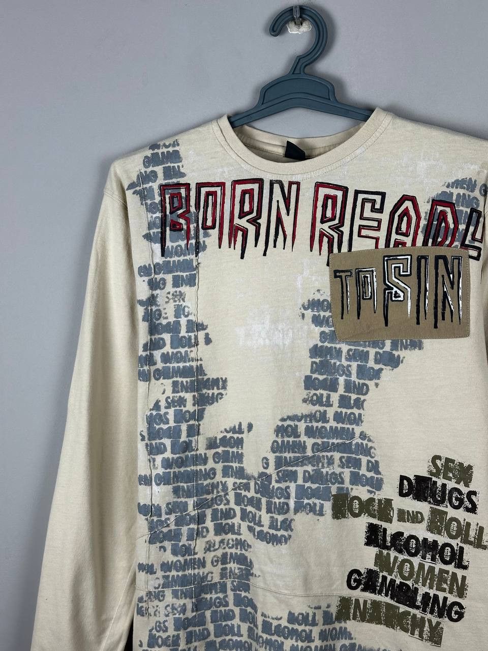 Japanese Brand Vintage Avant Garde Grunge Born To Sin T shirt Size US L / EU 52-54 / 3 - 3 Thumbnail