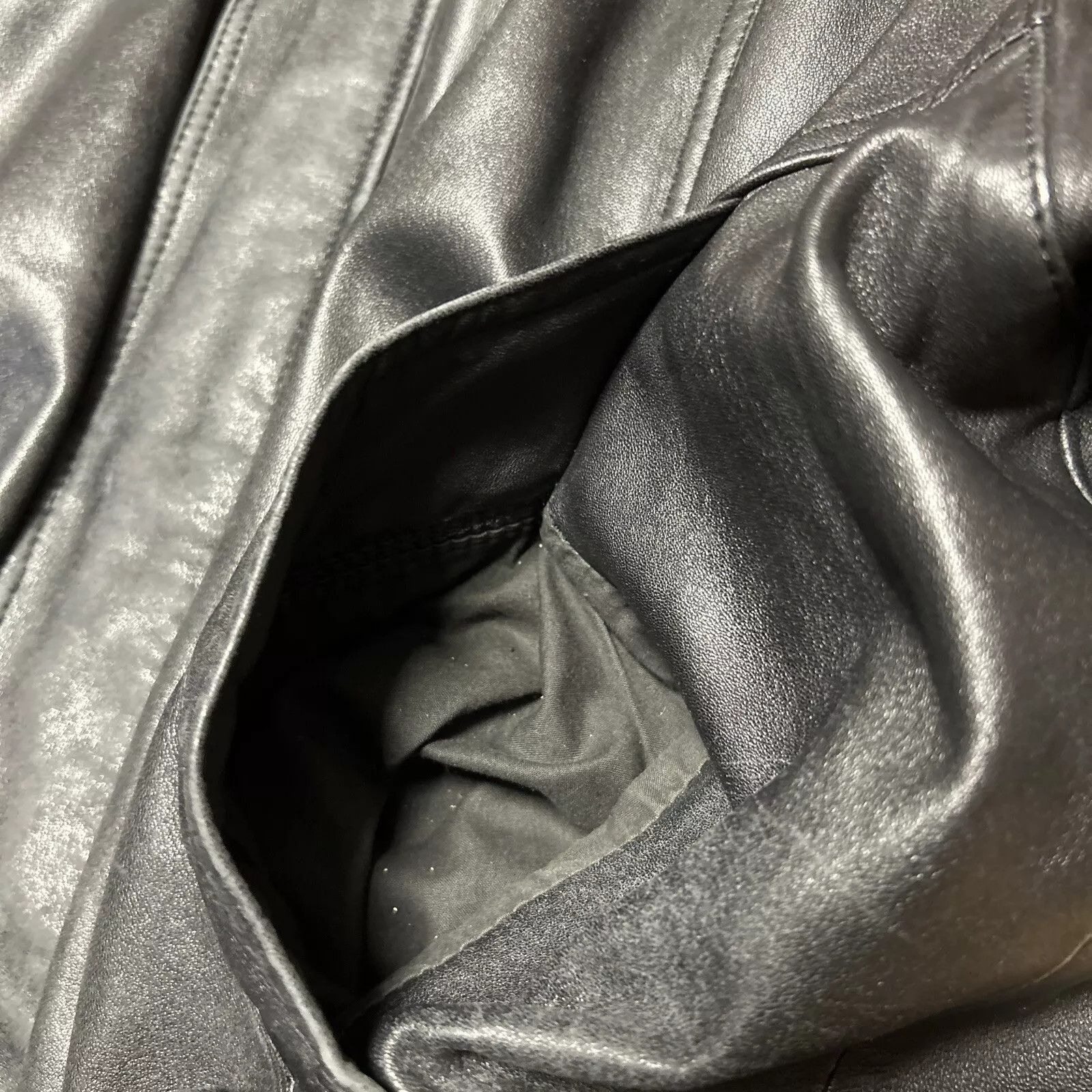 Peter Millar Vintage Peter Millar 100% Genuine Black Leather Size US S / EU 44-46 / 1 - 9 Thumbnail