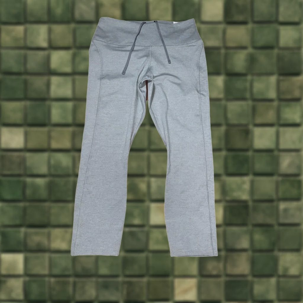 Nike Nike Fast Tight Fit Mid Rise Crop Length Womens Dri Fit Leggings Medium Gray NWT1251 Size 32" / US 10 / IT 46 - 1 Thumbnail