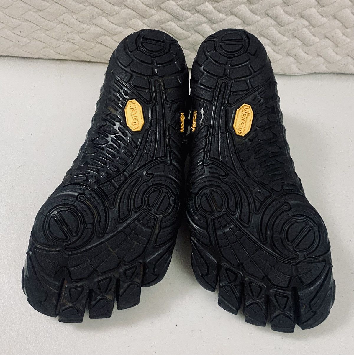Vibram Vibram Fivefingers V-Train 2.0 Mens Shoes 20M7701 8-8.5 LNC Size US 8 / EU 41 - 12 Thumbnail
