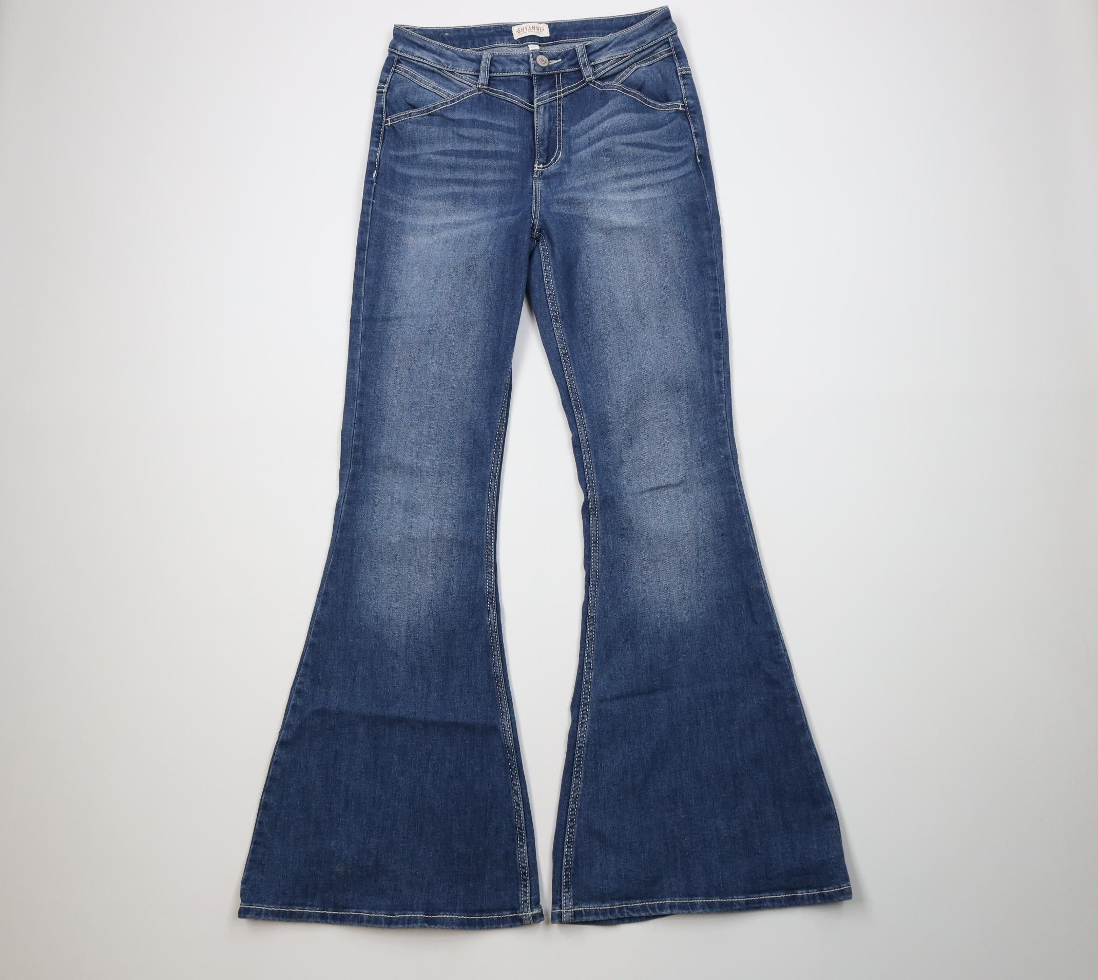 Vintage Vintage Y2K Western Babydoll Bell Bottoms Denim Jeans Blue Size 30" / US 8 / IT 44 - 1 Thumbnail