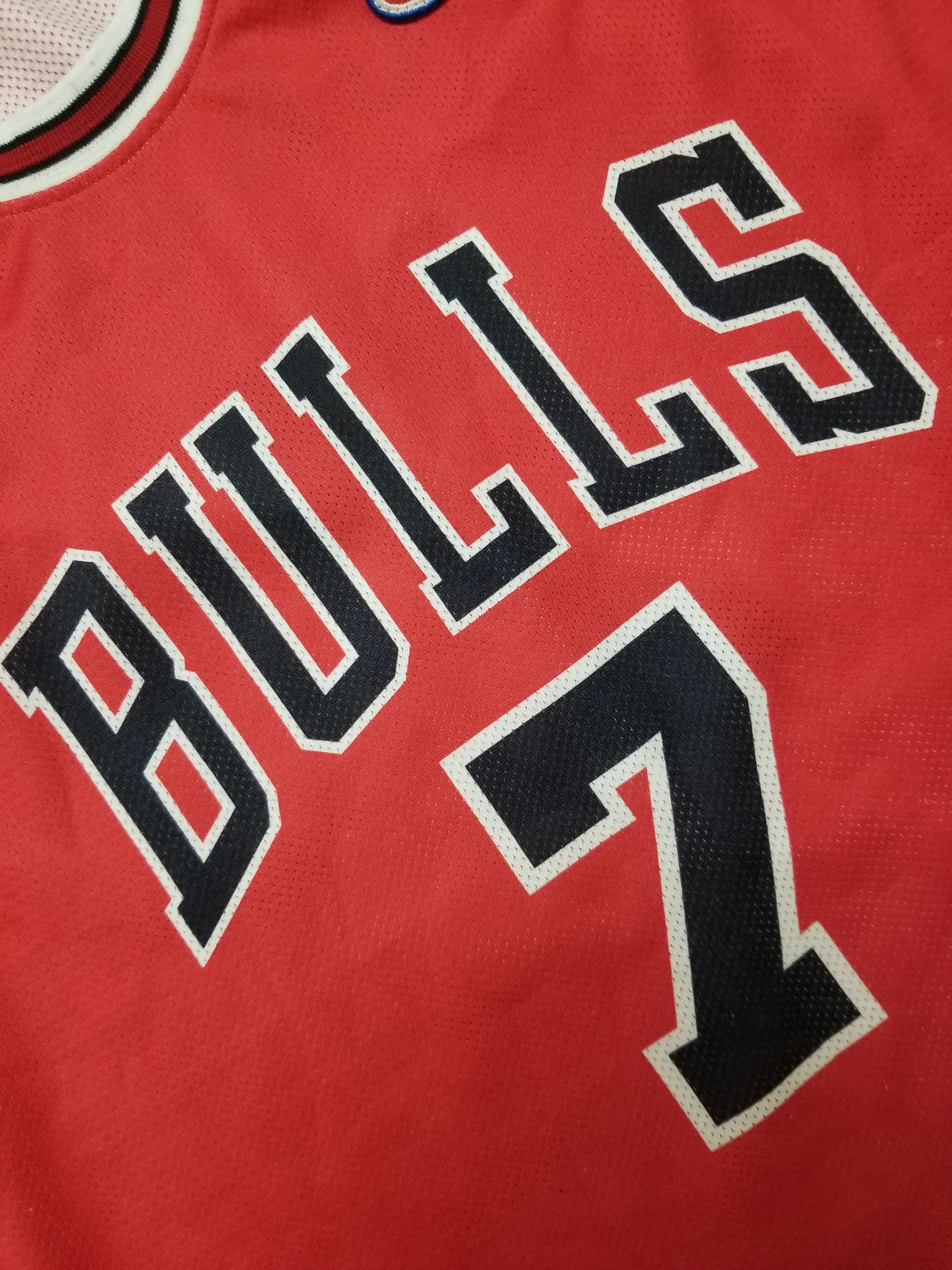 Champion Vintage Champion Toni Kukoc Chicago Bulls #7 Jersey Size US XXL / EU 58 / 5 - 20 Thumbnail
