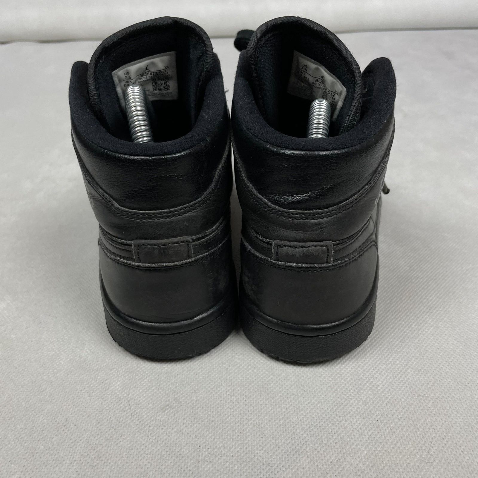 Nike Nike Air Jordan 1 Mid BQ6472-012 Women's Black Shoes 7.5 Size US 7.5 / IT 37.5 - 13 Thumbnail