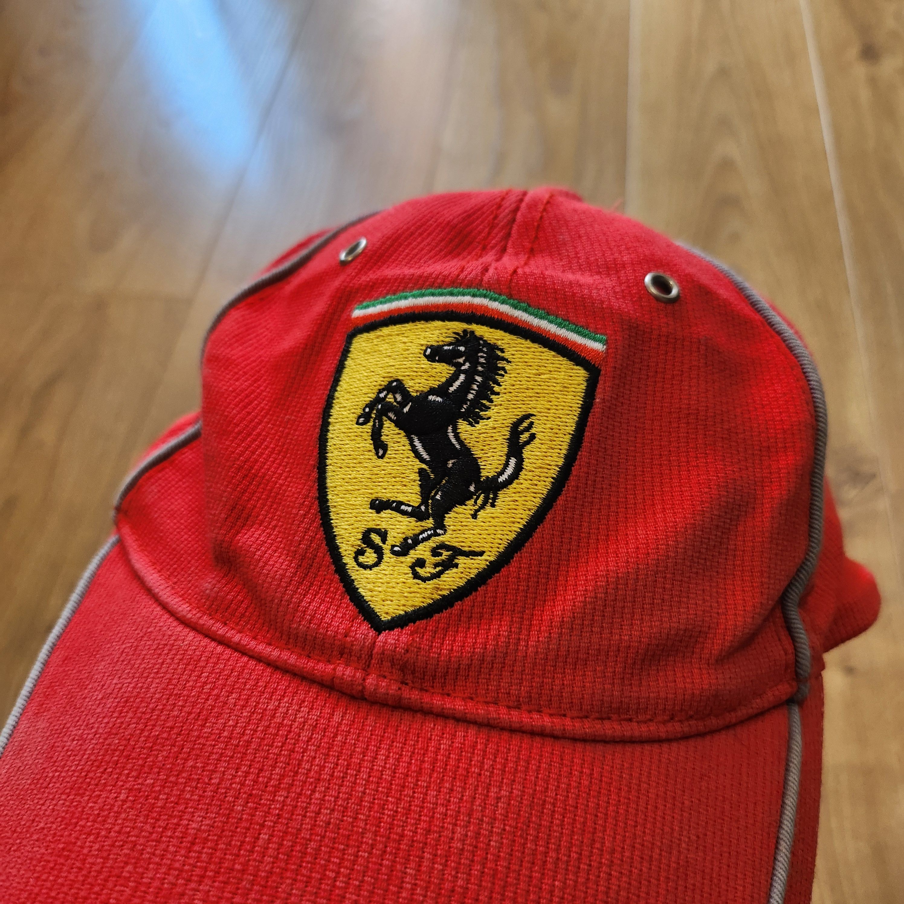Ferrari Embroidery Official Ferrari Italy Cap Size ONE SIZE - 2 Thumbnail