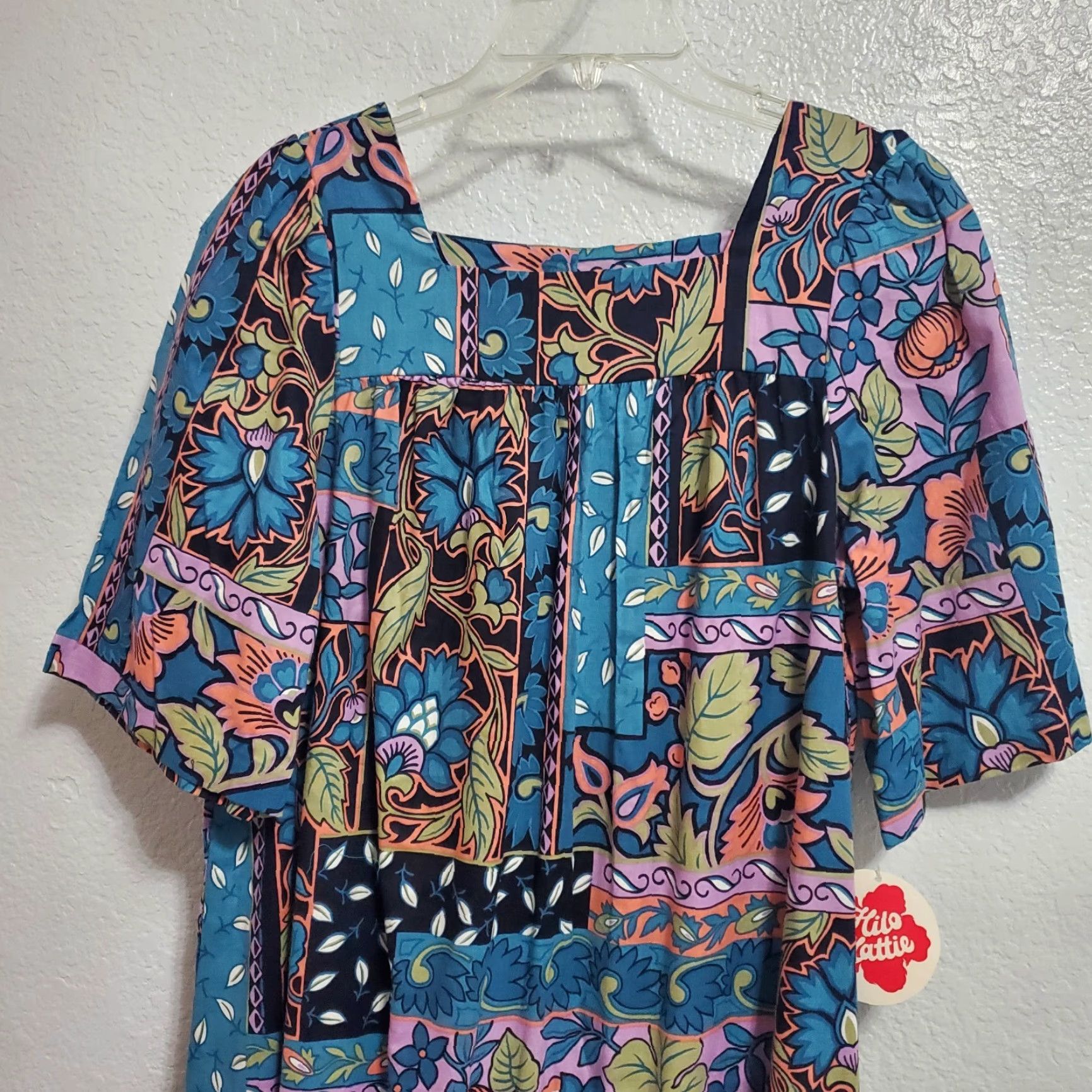 Hilo Hattie VINTAGE Hilo Hattie Maxi Dress Women M Blue Floral Short Sleeve Muumuu Cotton Kaftan Sundress Size 32" / US 10 / IT 46 - 5 Thumbnail
